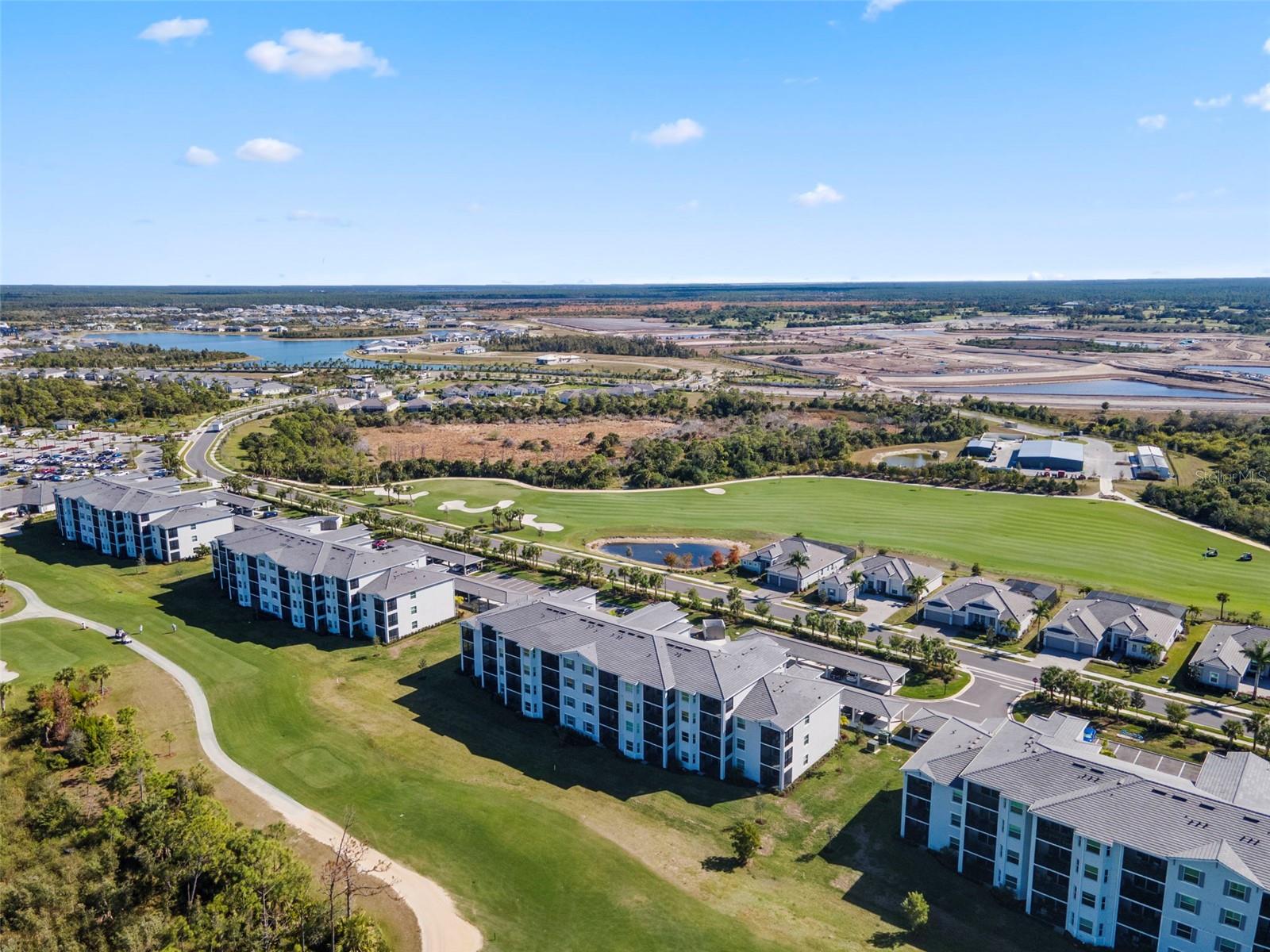 WELLEN PARK GOLF AND COUNTRY CLUB - Residential