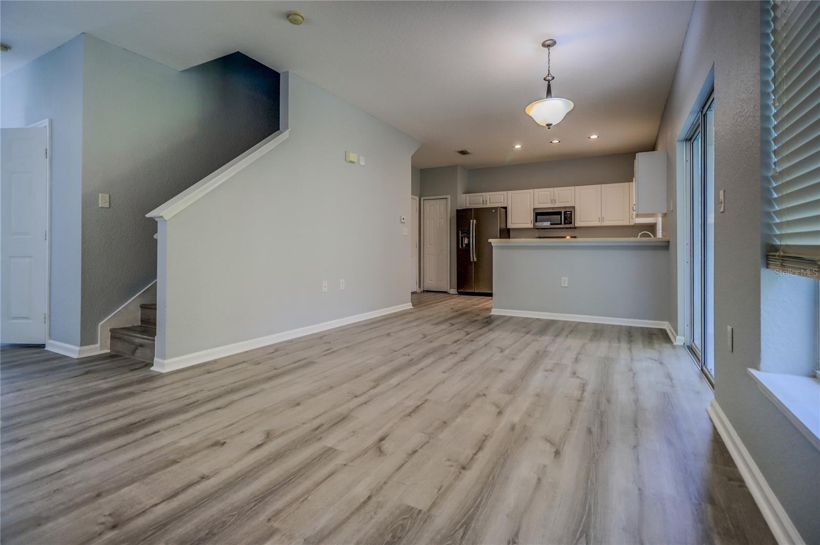 EMERALD POINTE TWNHMS AT TA - Residential