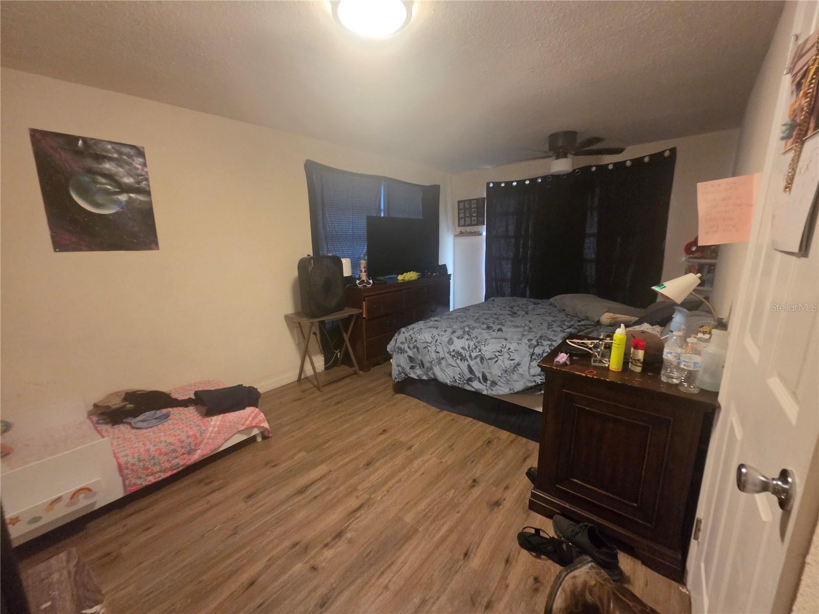 HUDSON BEACH ESTATES - Residential