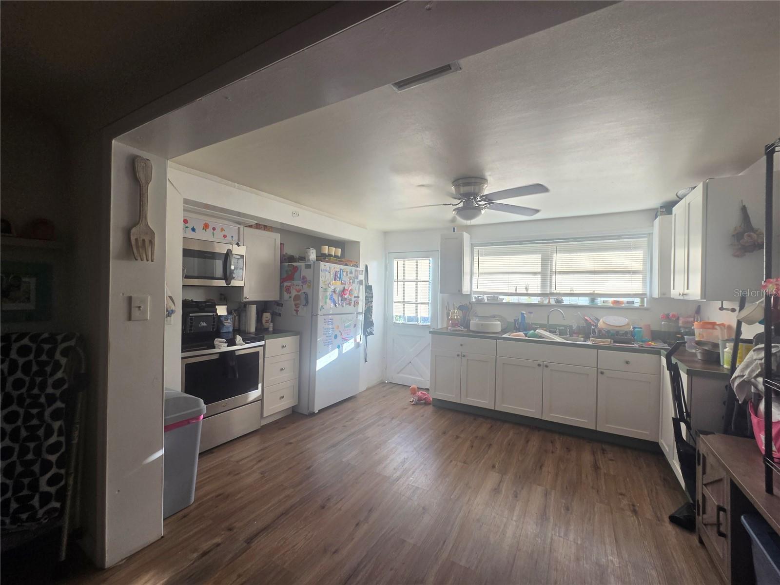 HUDSON BEACH ESTATES - Residential