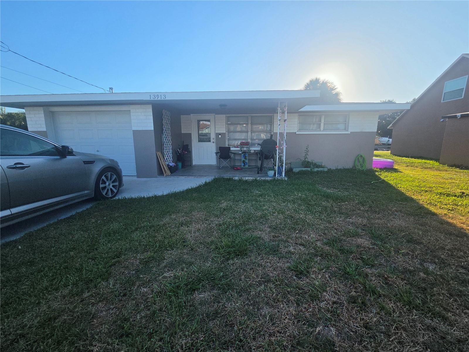 HUDSON BEACH ESTATES - Residential