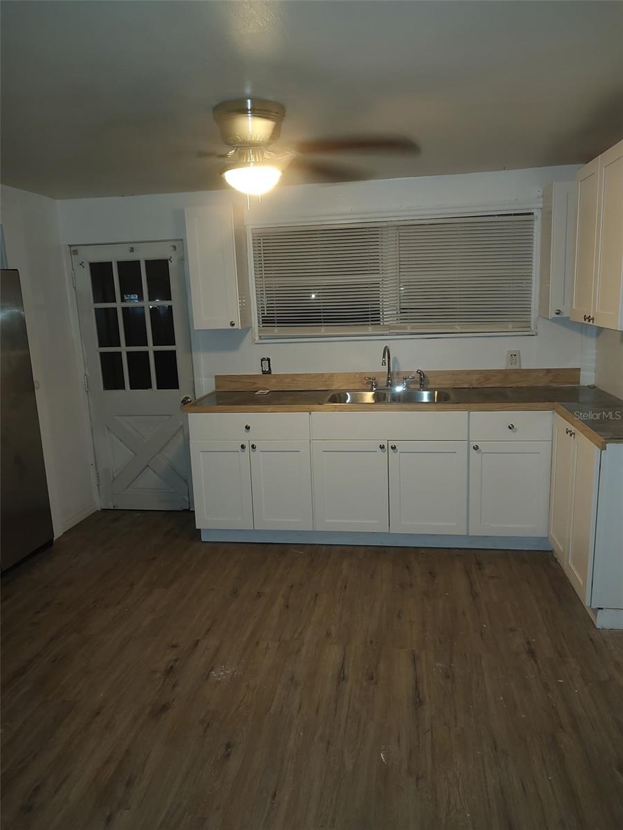 HUDSON BEACH ESTATES - Residential