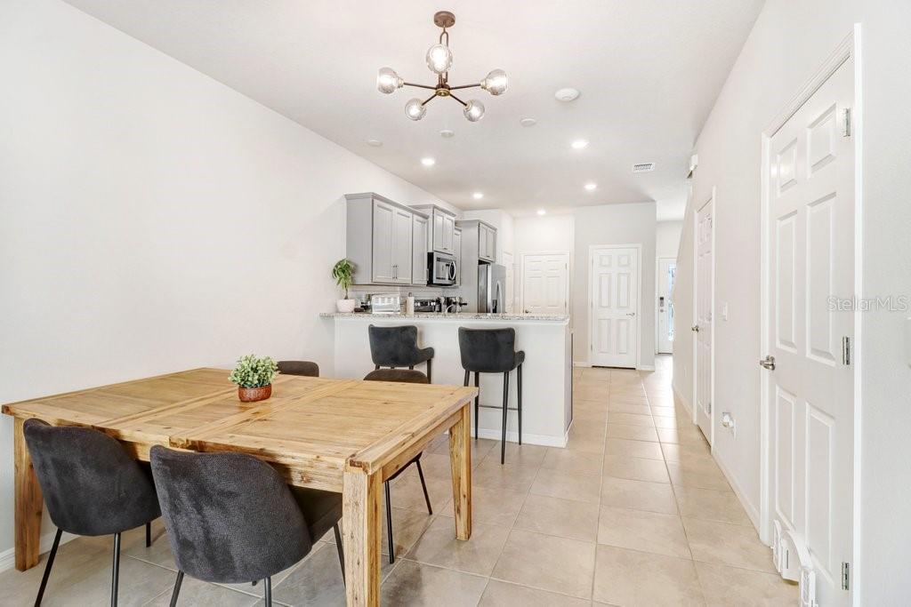 REGO PALMS - Residential