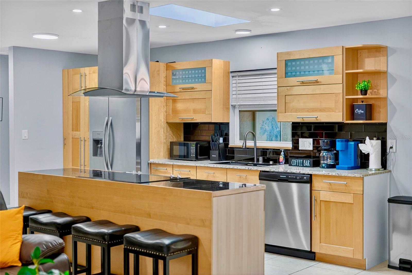 LOT 454 BRENTWOOD ESTATES UNIT 4 - Residential Lease