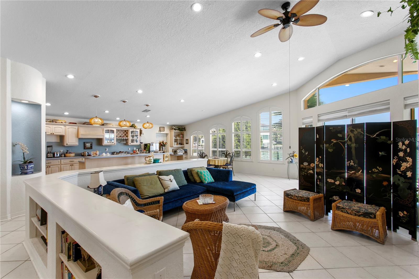 BELLEVUE ESTATES ISLAND 3RD ADD - Residential