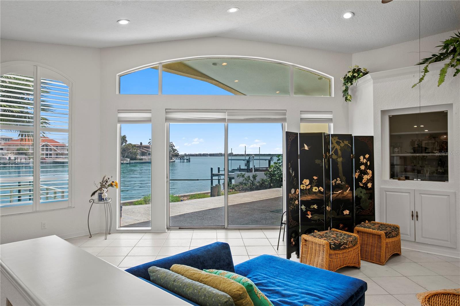 BELLEVUE ESTATES ISLAND 3RD ADD - Residential