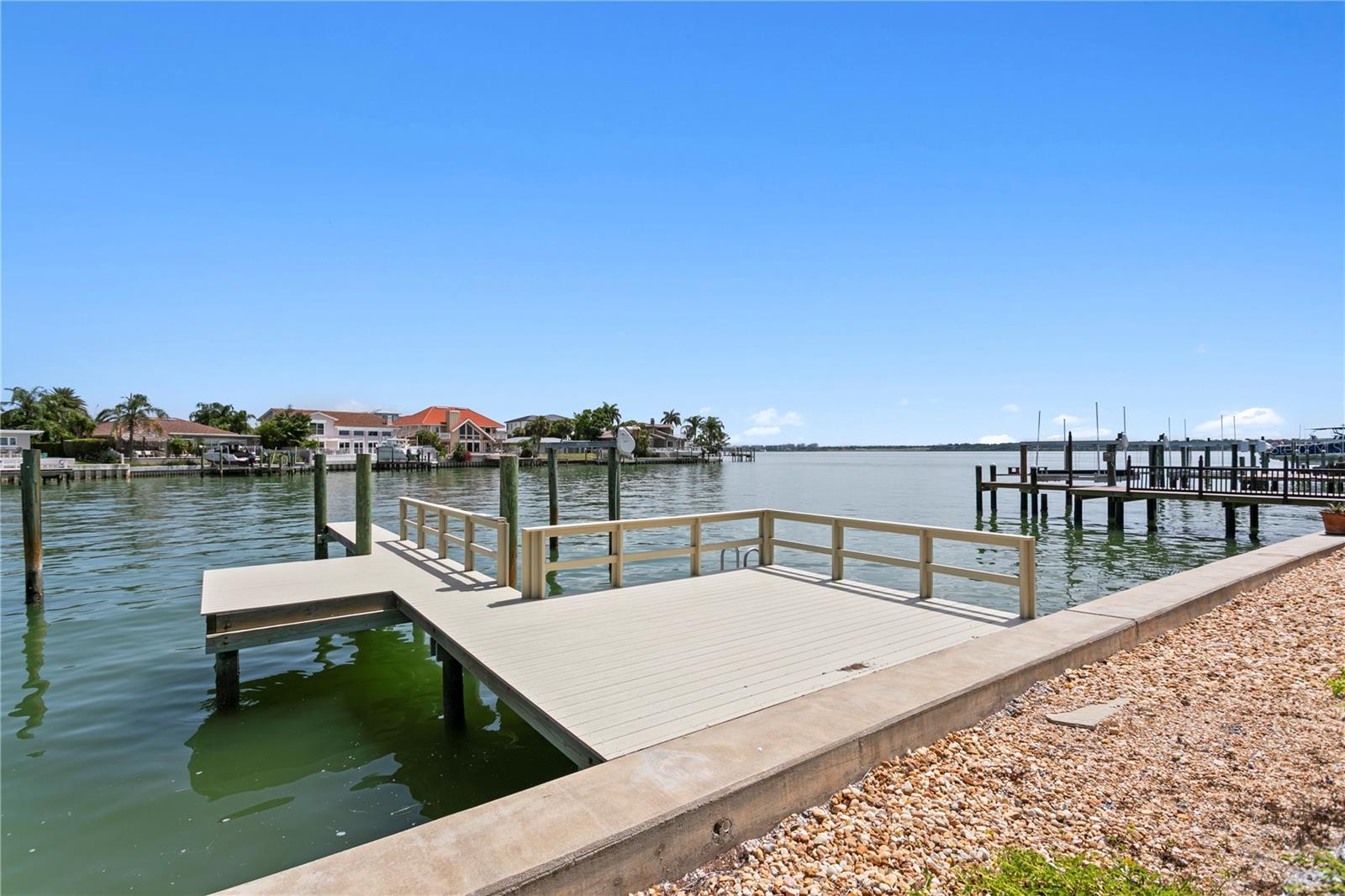 BELLEVUE ESTATES ISLAND 3RD ADD - Residential