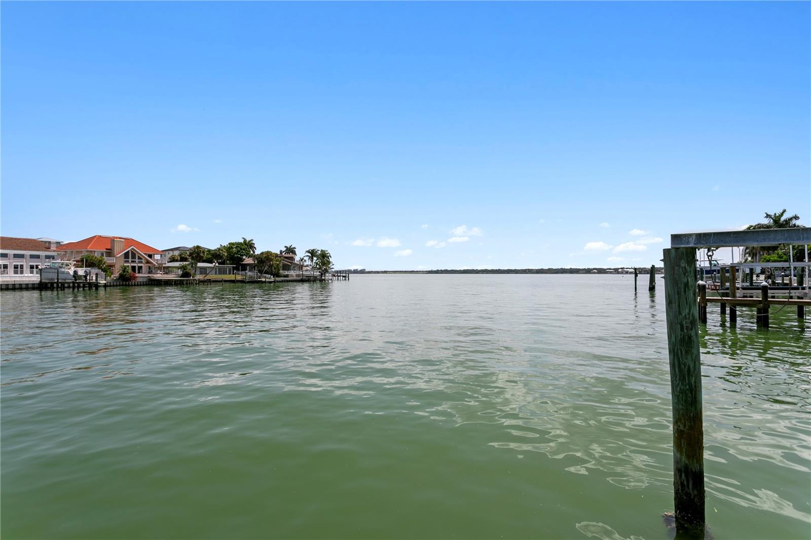 BELLEVUE ESTATES ISLAND 3RD ADD - Residential