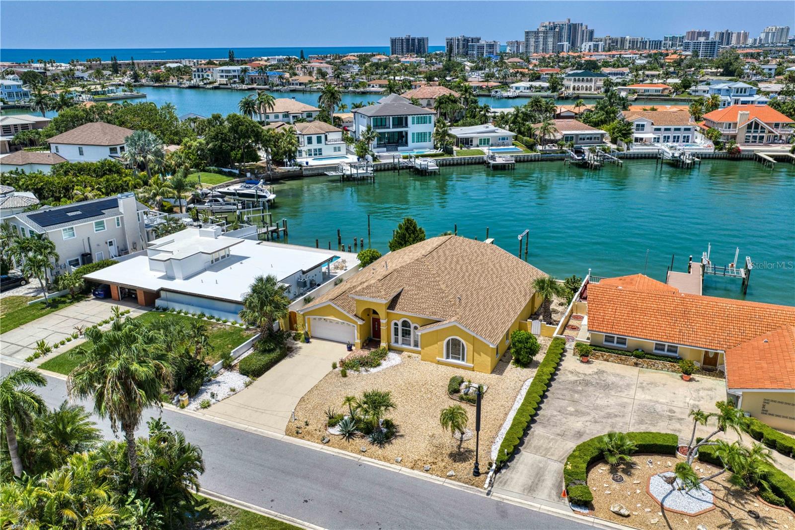 BELLEVUE ESTATES ISLAND 3RD ADD - Residential