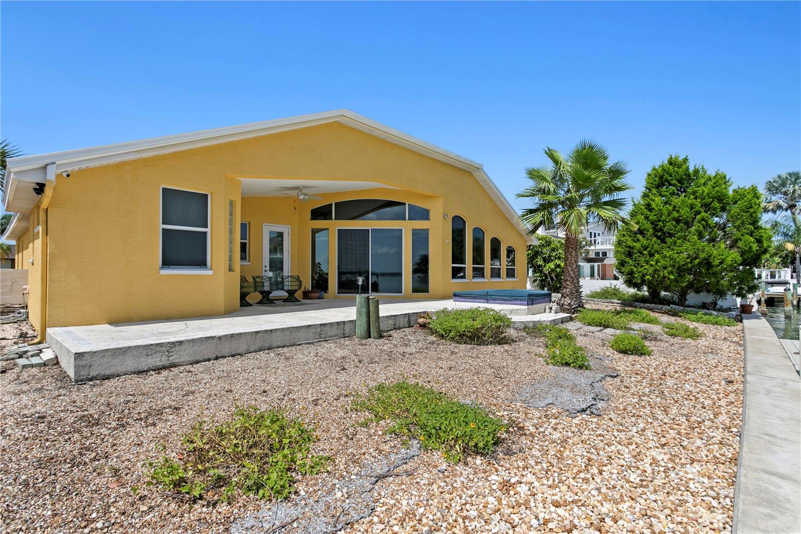 BELLEVUE ESTATES ISLAND 3RD ADD - Residential