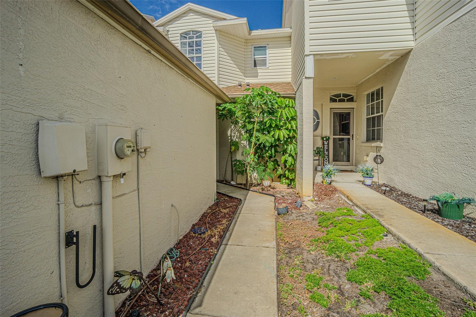 WILLOW LAKE - Residential