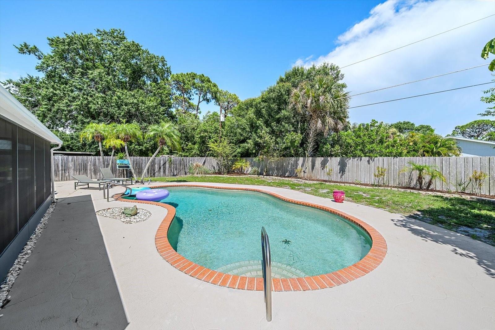 BRENTWOOD ESTATES - Residential