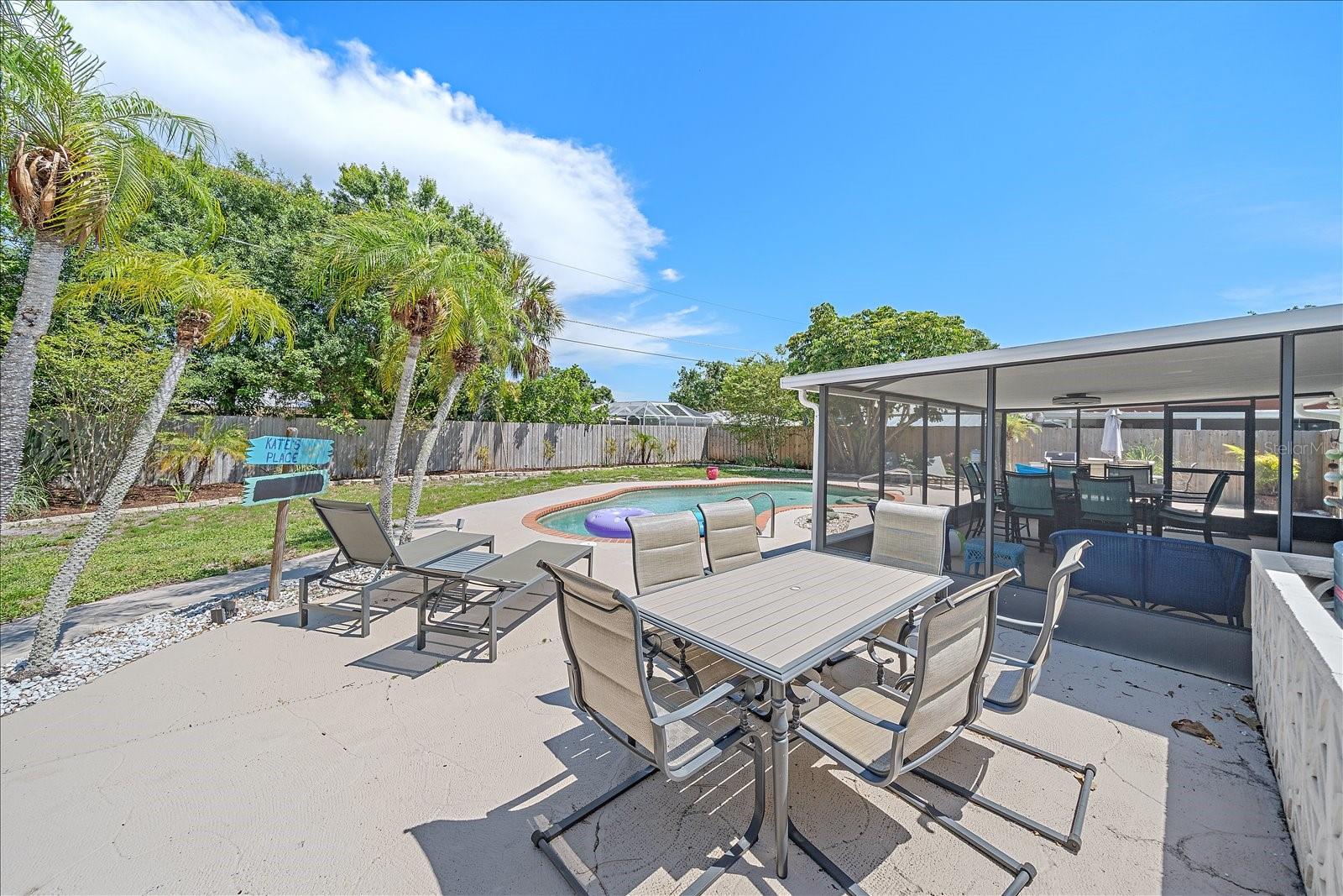 BRENTWOOD ESTATES - Residential