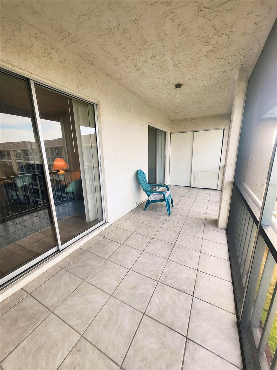 BAYSHORE ON THE LAKE APTS SEC 3 - Residential