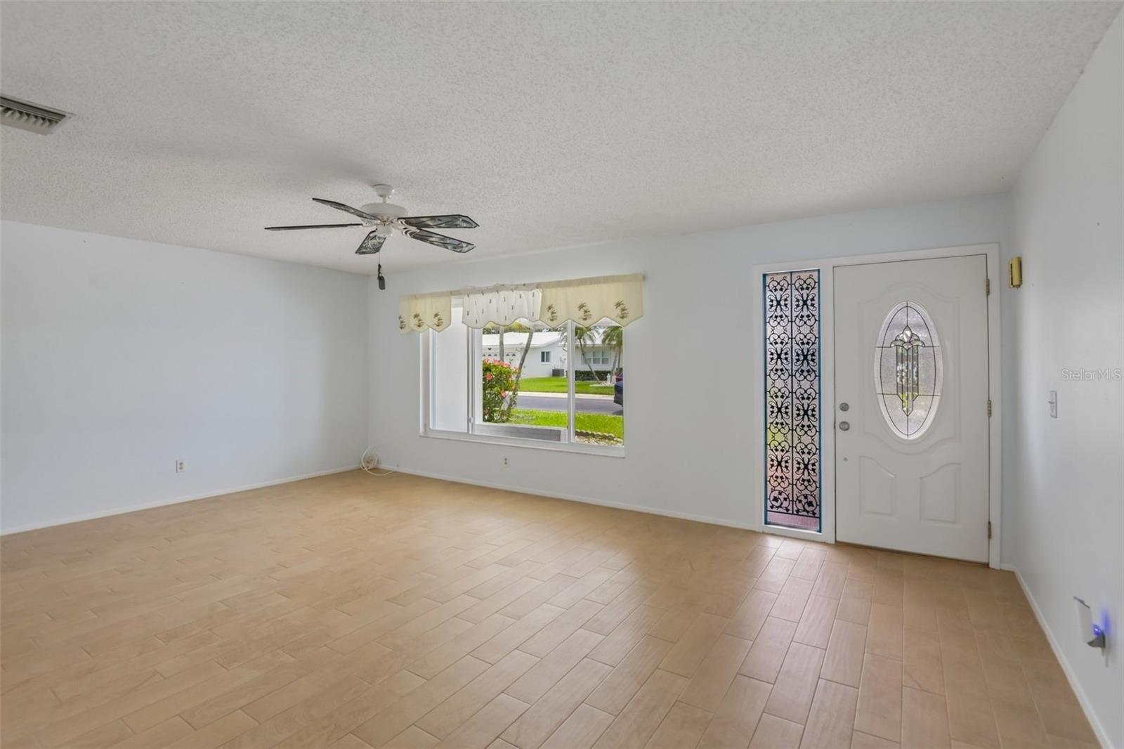 MAINLANDS OF TAMARAC BY THE GULF UNIT 4 CONDO - Residential