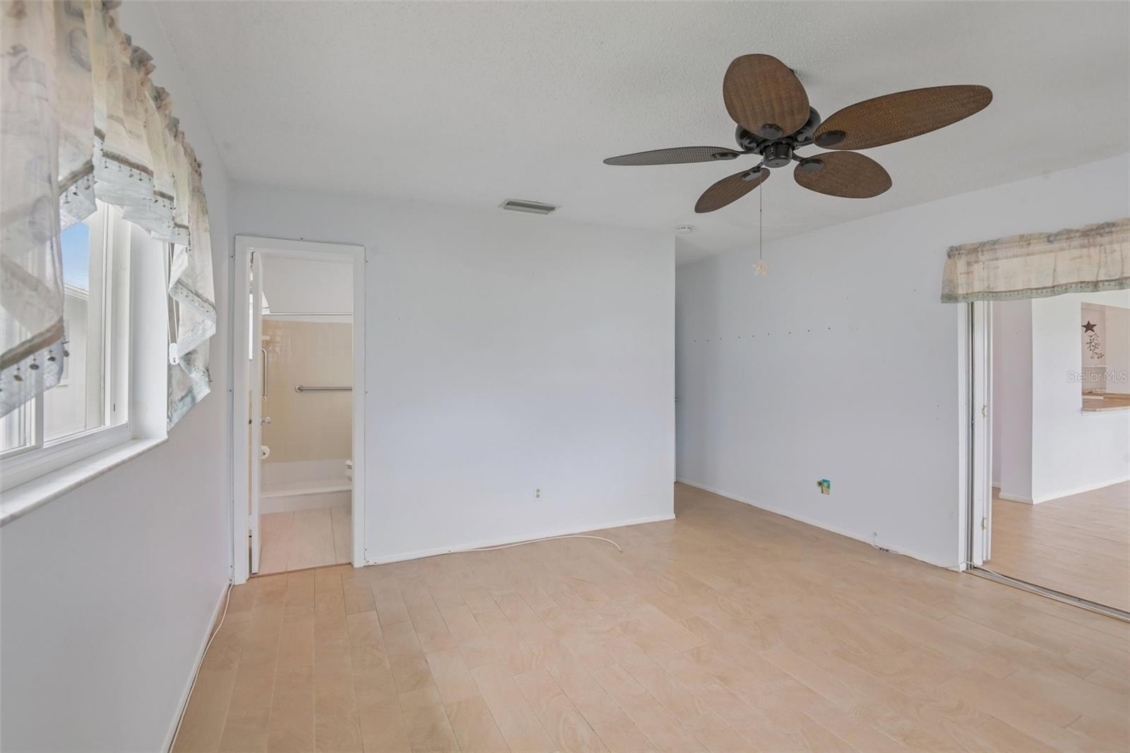 MAINLANDS OF TAMARAC BY THE GULF UNIT 4 CONDO - Residential