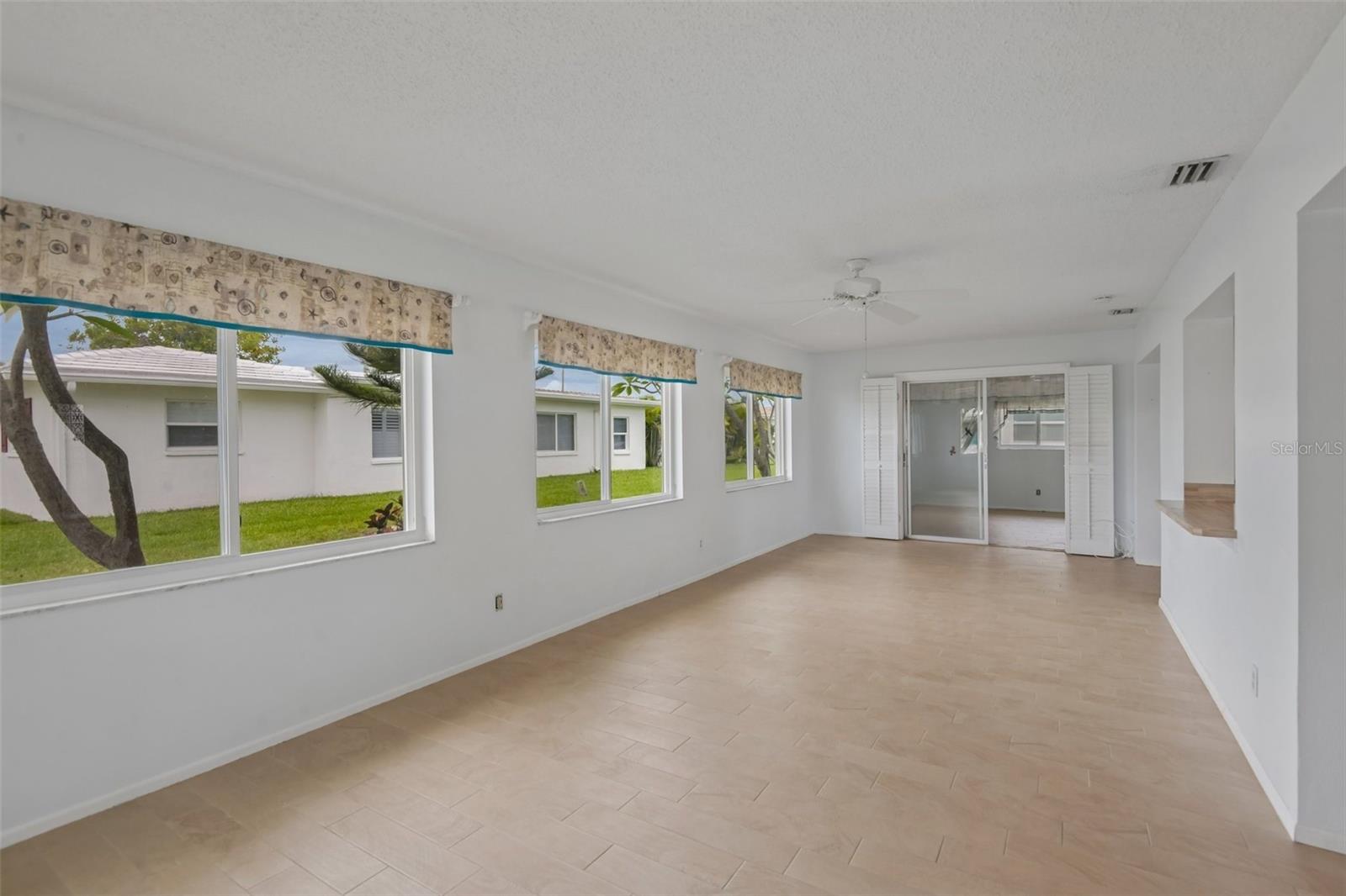 MAINLANDS OF TAMARAC BY THE GULF UNIT 4 CONDO - Residential