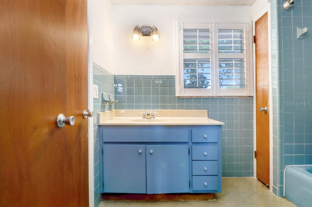 ROCKY POINT VILLAGE UNIT 4 - Residential