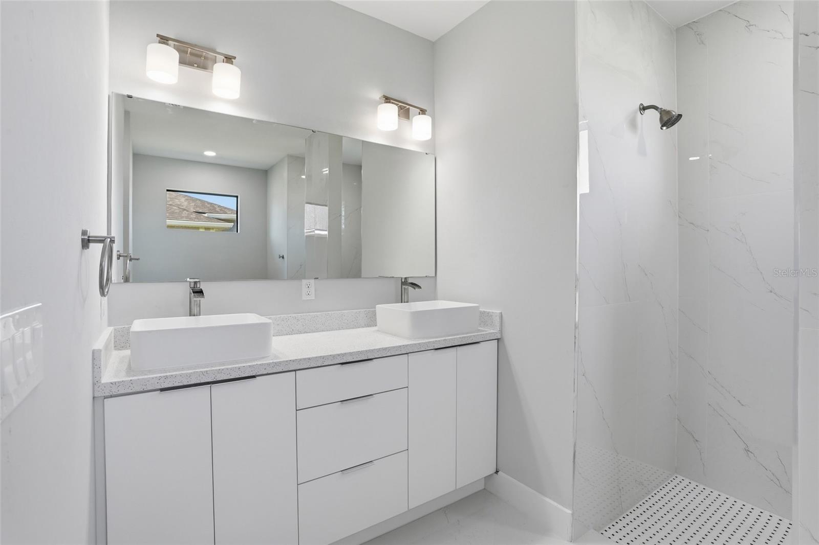 SOUTHWOOD - Residential