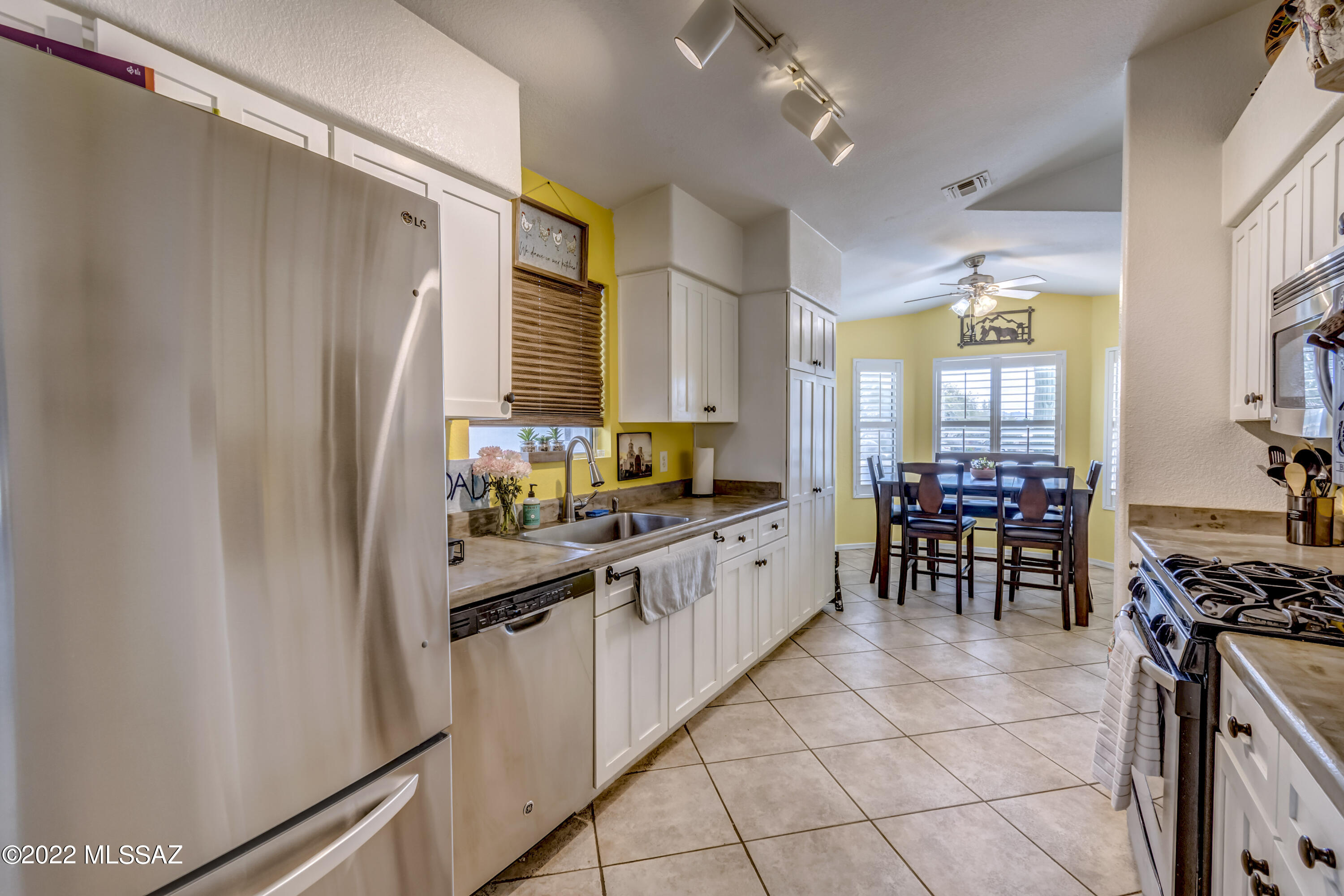 Villages At Red Hawk - Residential
