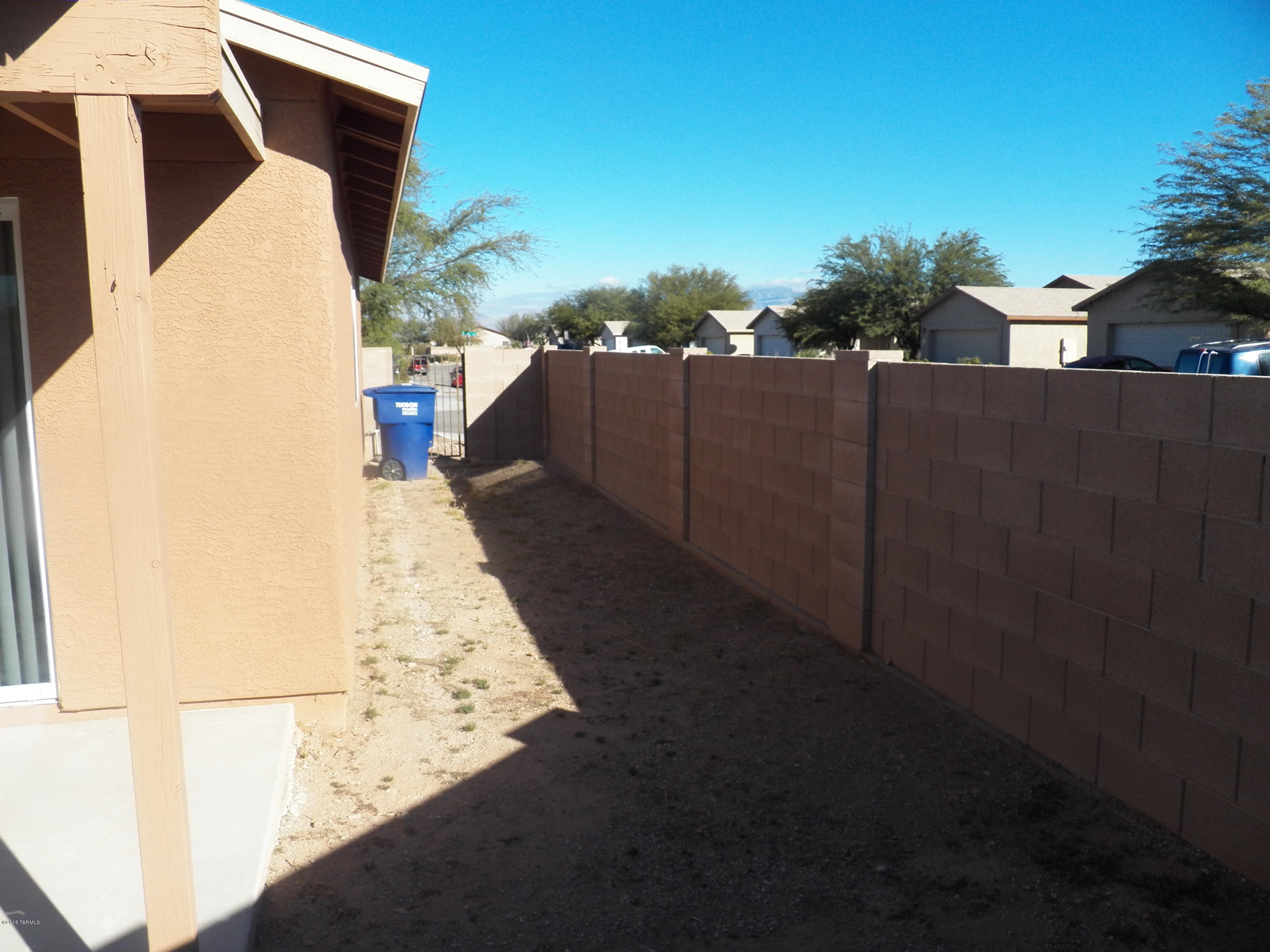 Hacienda Del Sol (1-69) - Residential
