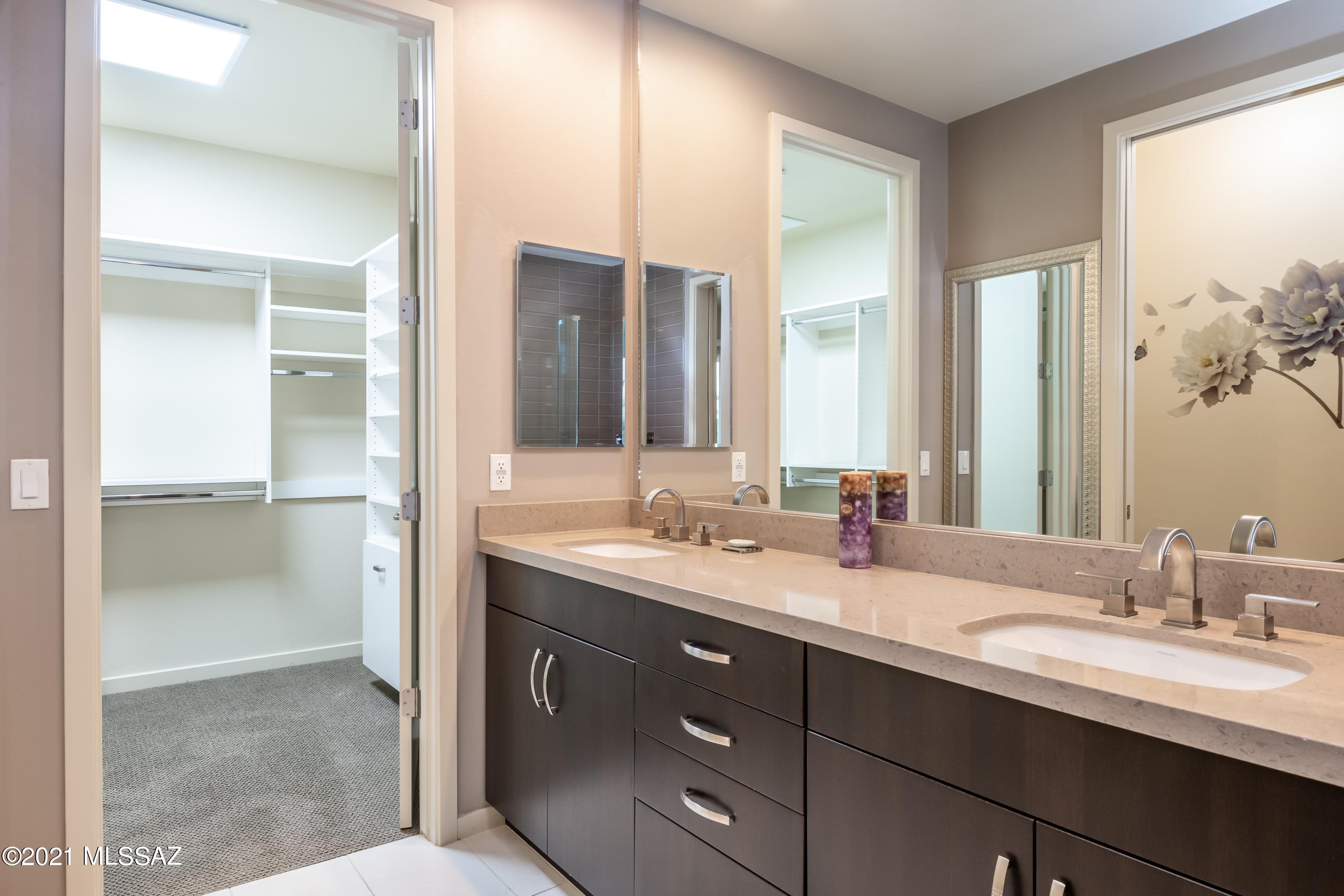 Elementary Place SQ20163230723 - Residential