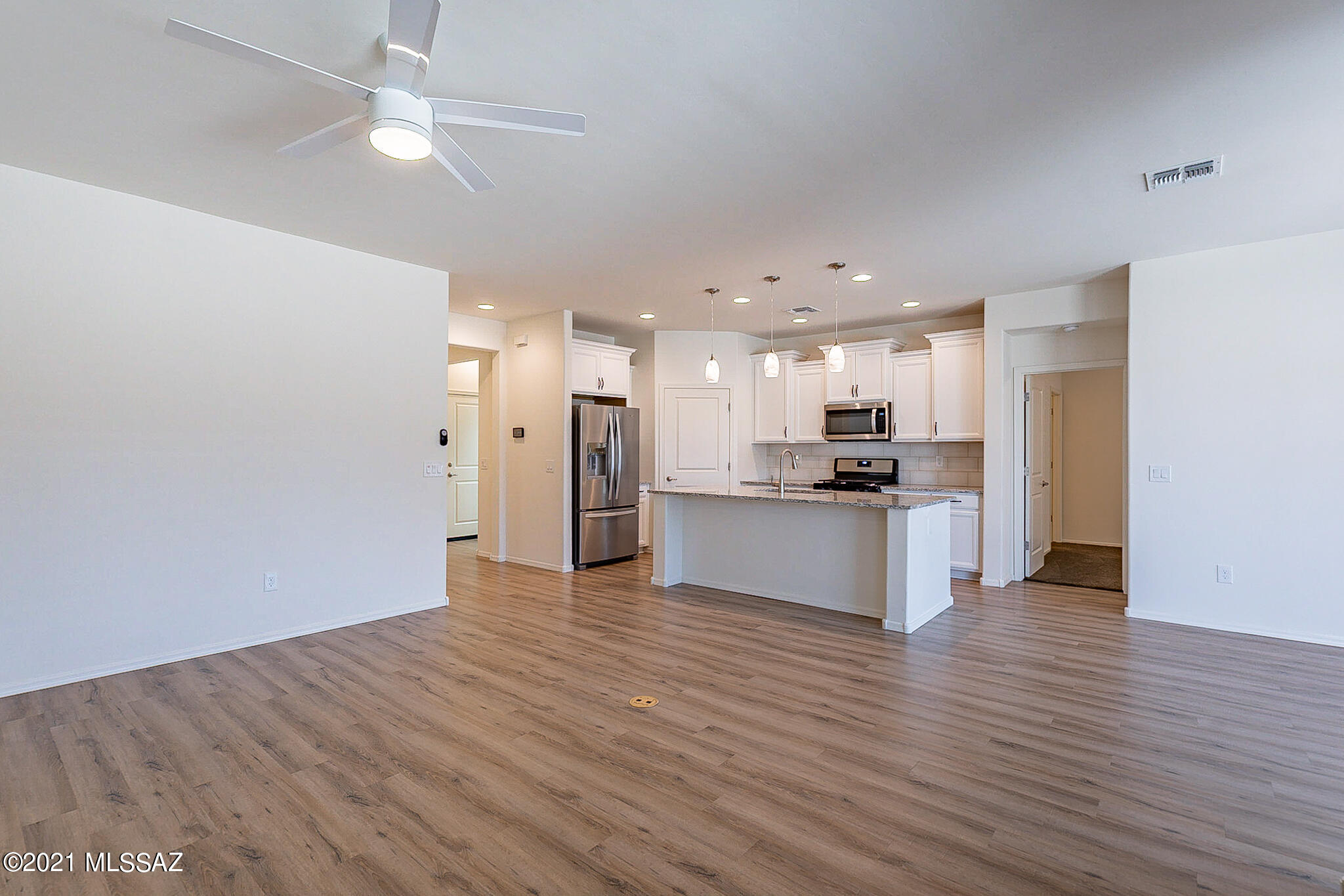 Rancho Del Lago (101-206) - Residential