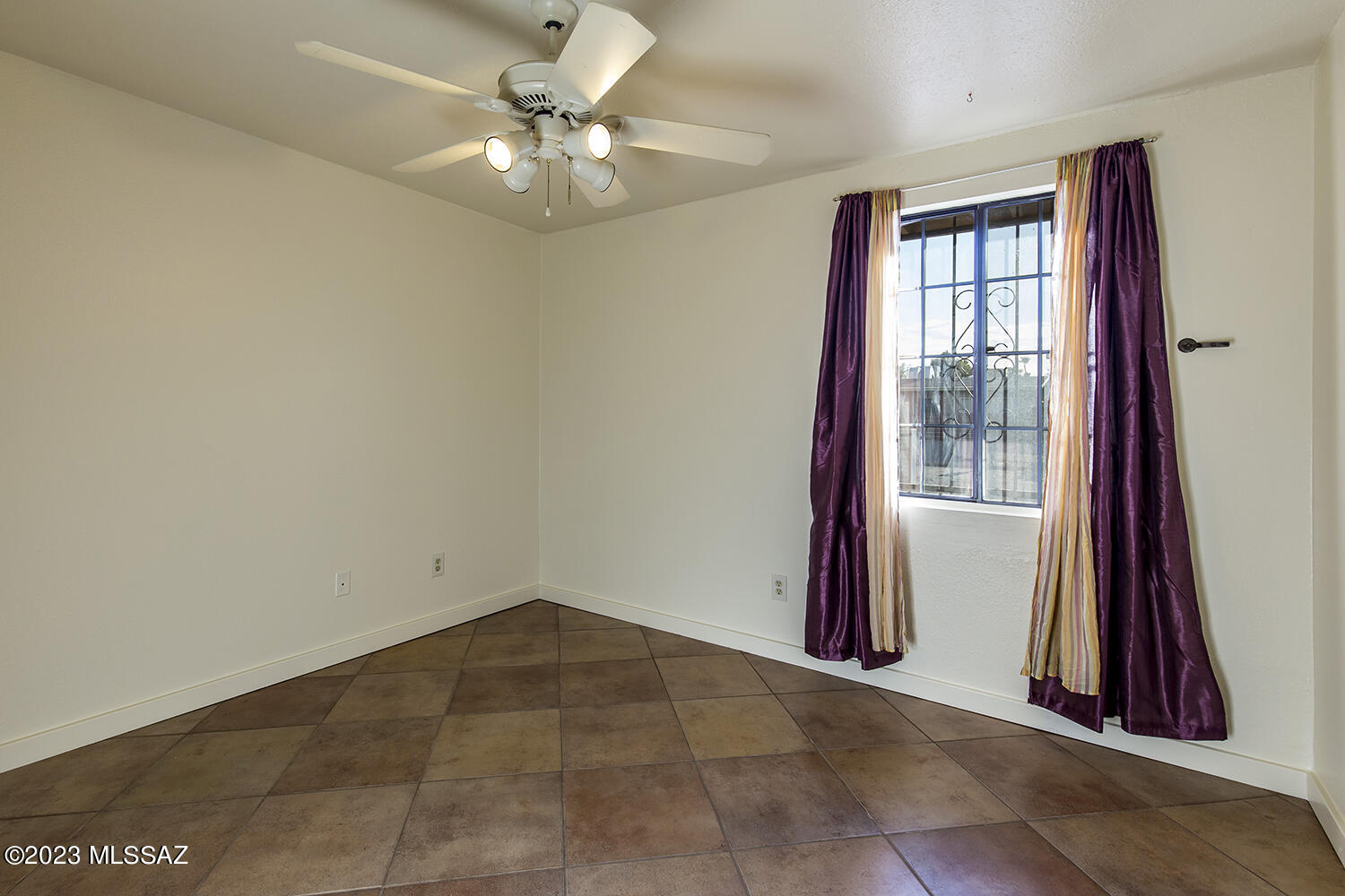 Richland Terr Condos - Residential