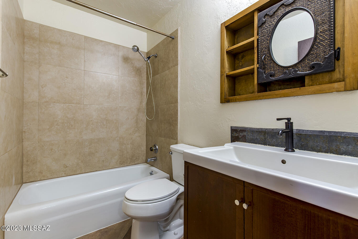 Richland Terr Condos - Residential