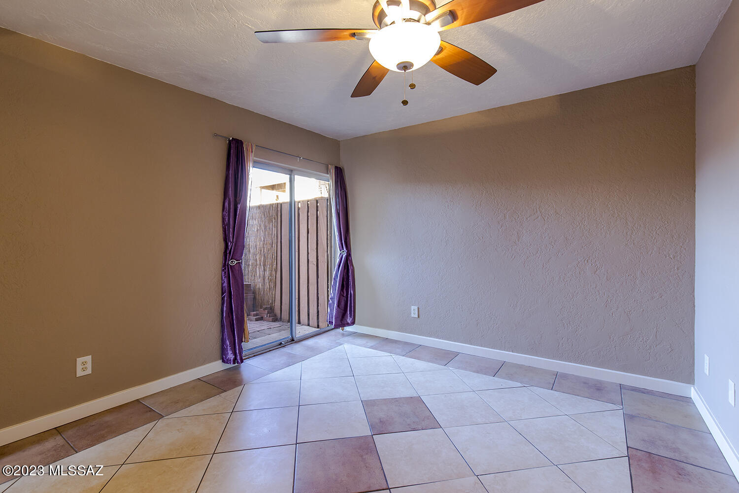 Richland Terr Condos - Residential