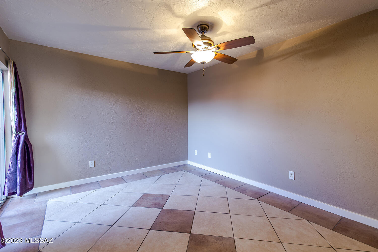 Richland Terr Condos - Residential
