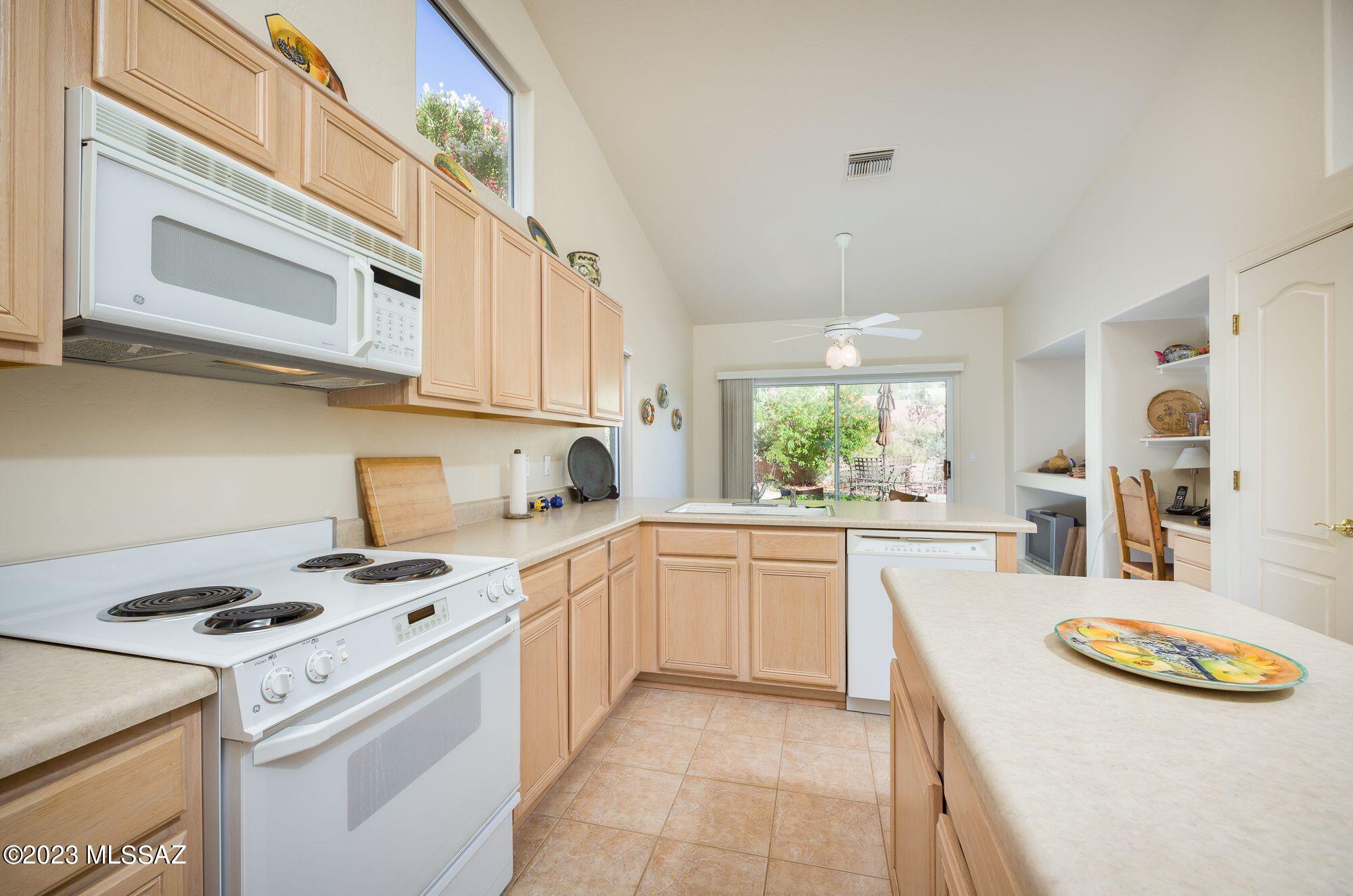 Ridge At La Reserve (The) - Residential Lease