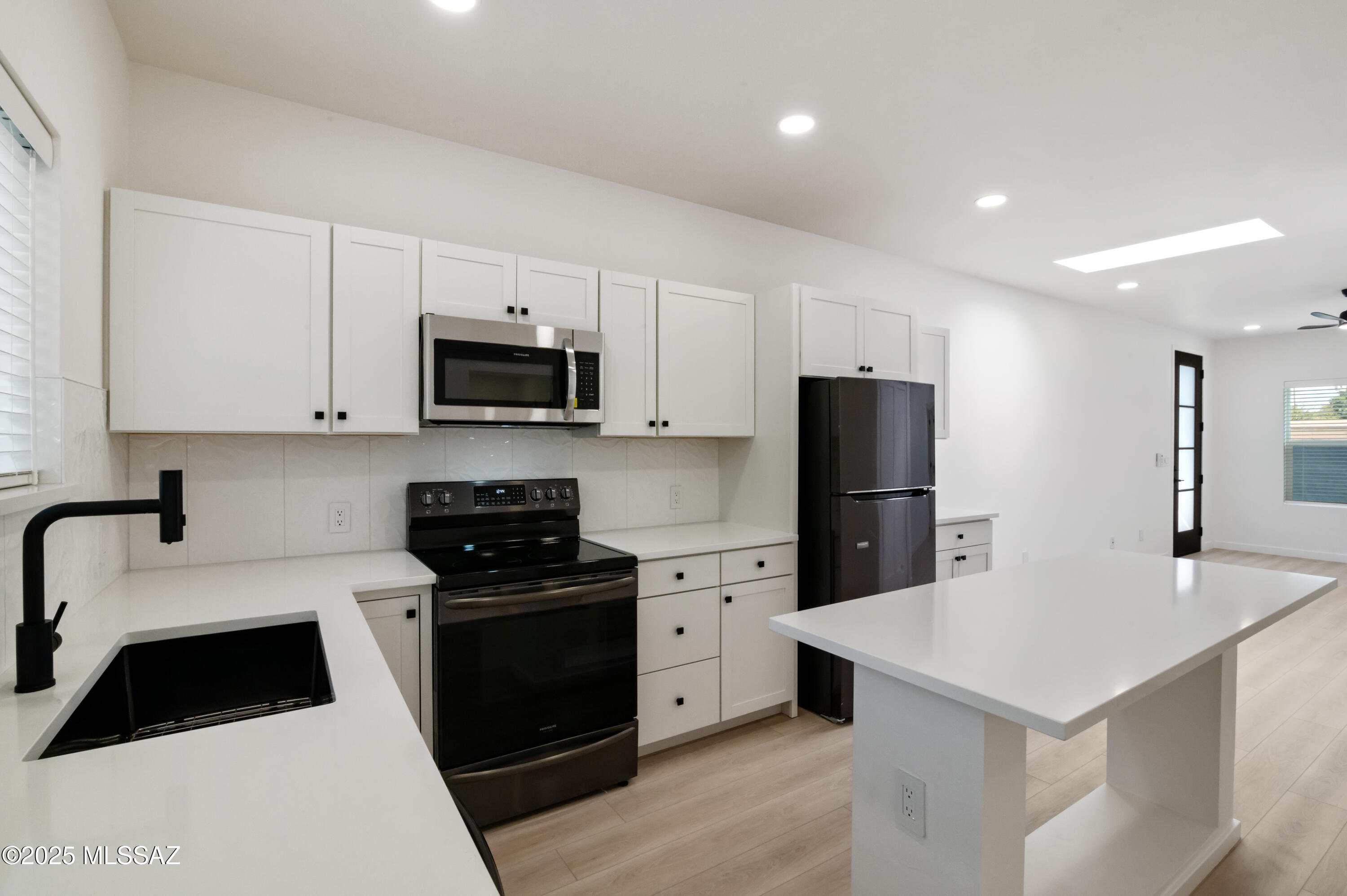 Jefferson Park Addition - Residential Lease