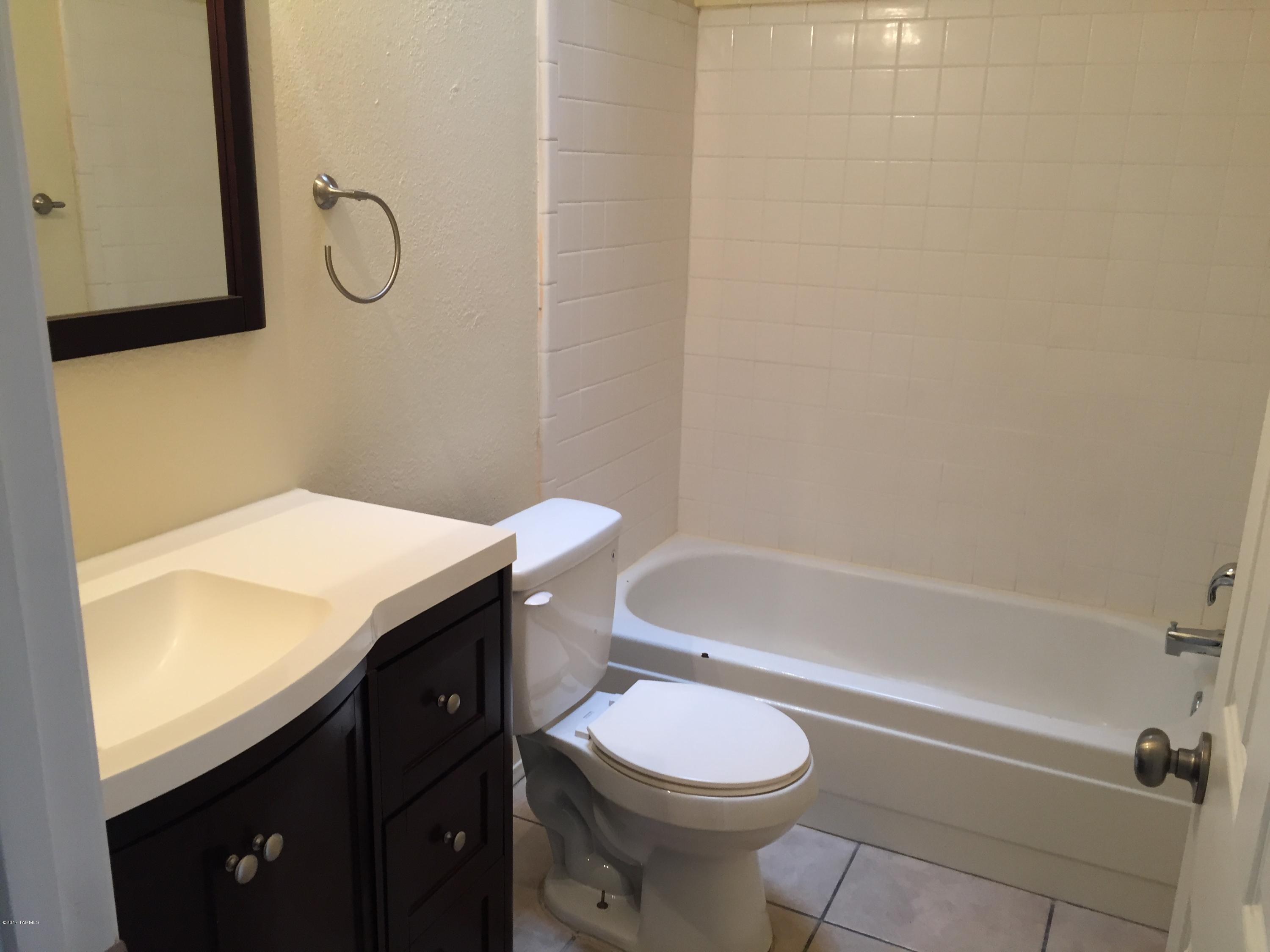 Metropolitan Est 1 Amd - Residential Lease