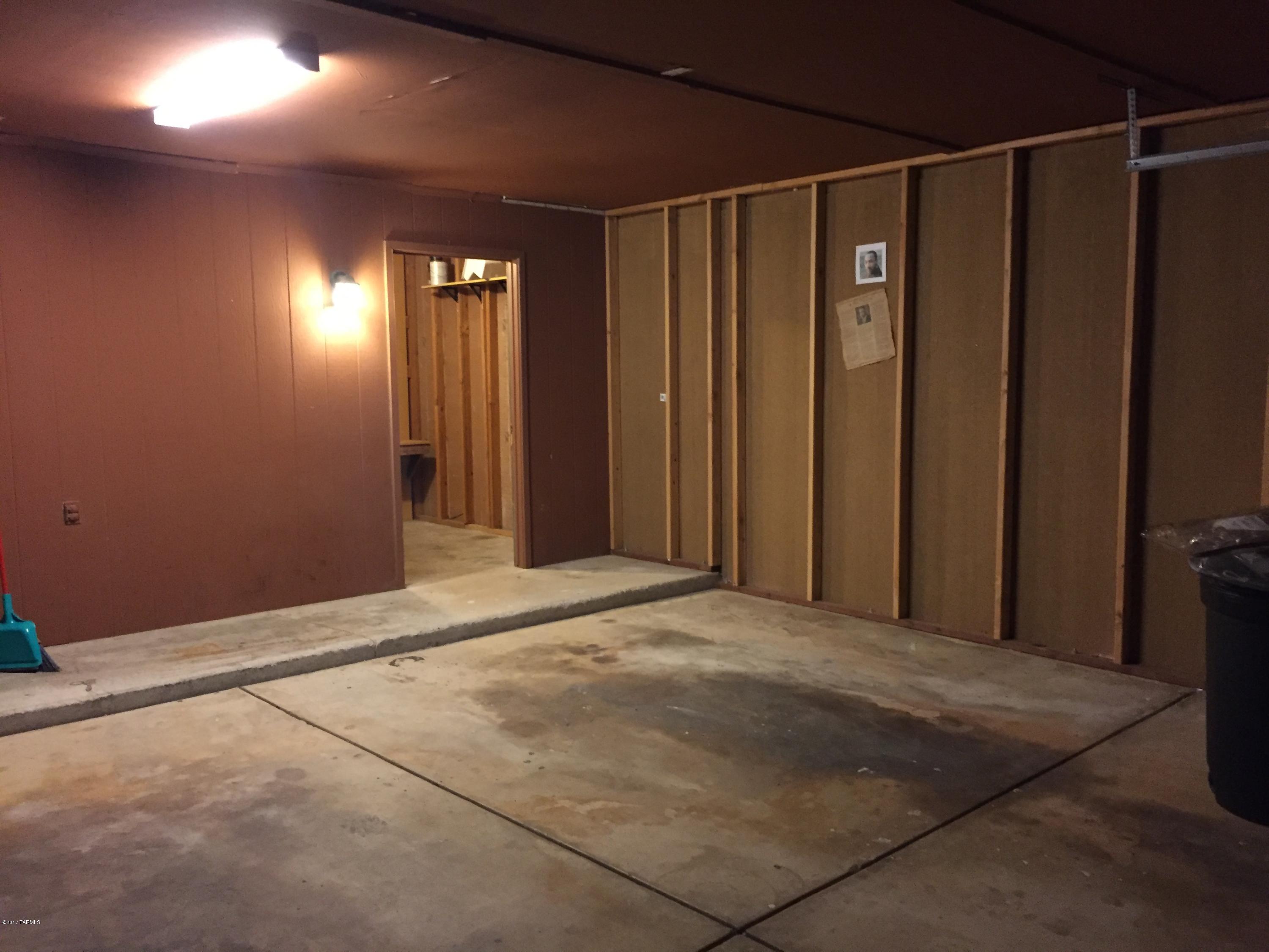 Metropolitan Est 1 Amd - Residential Lease