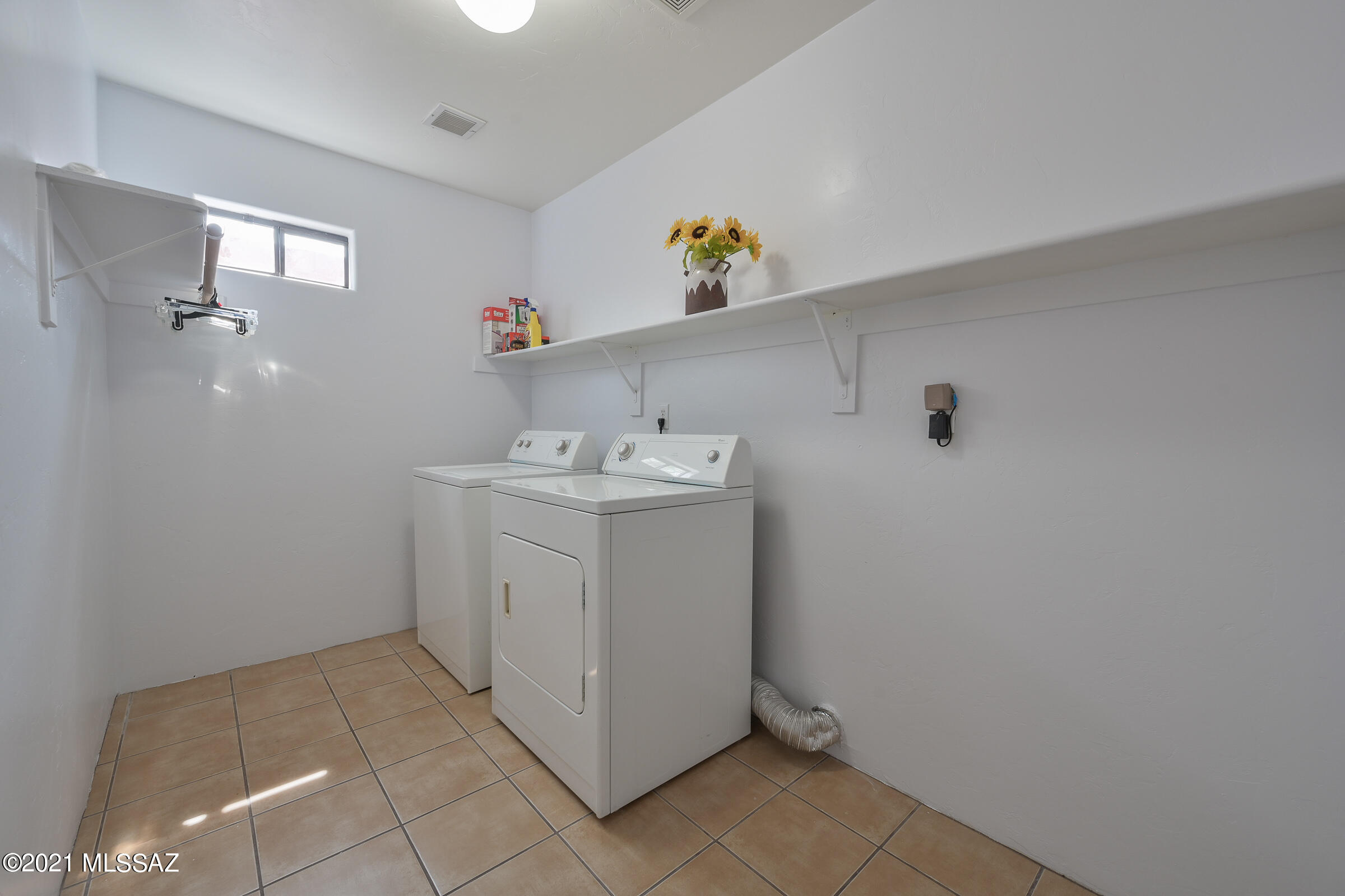 Pueblo Norte (1-21) - Residential