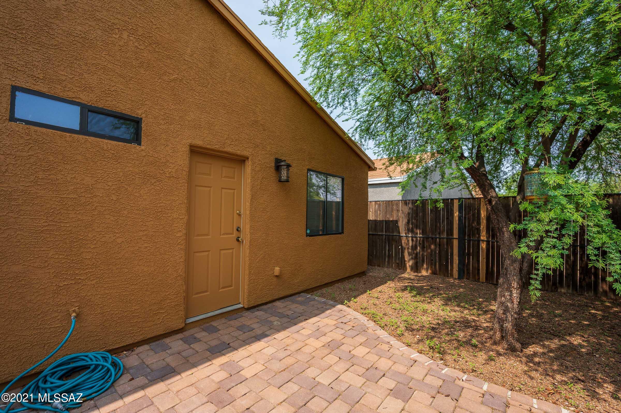 Pueblo Norte (1-21) - Residential