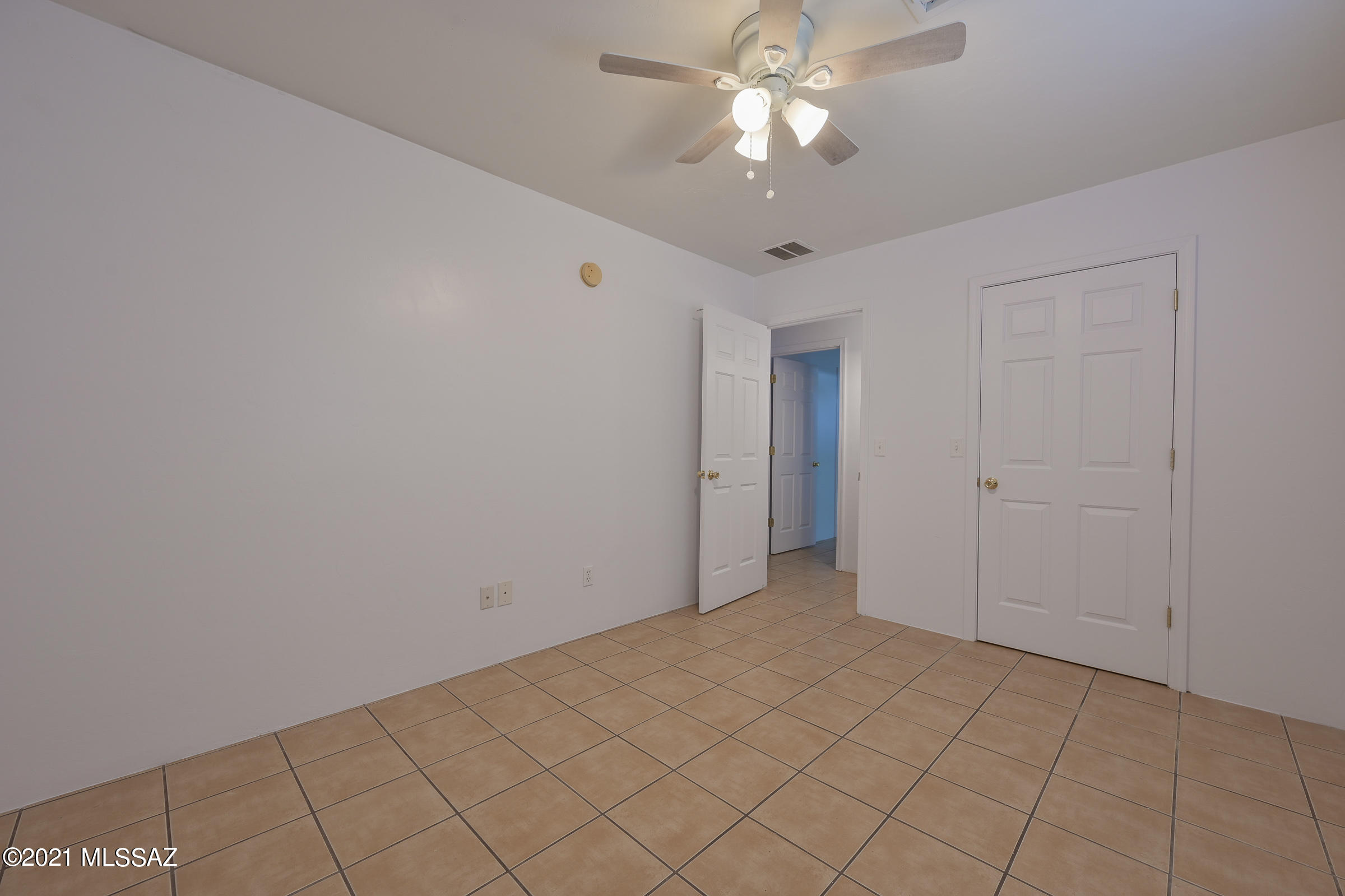 Pueblo Norte (1-21) - Residential