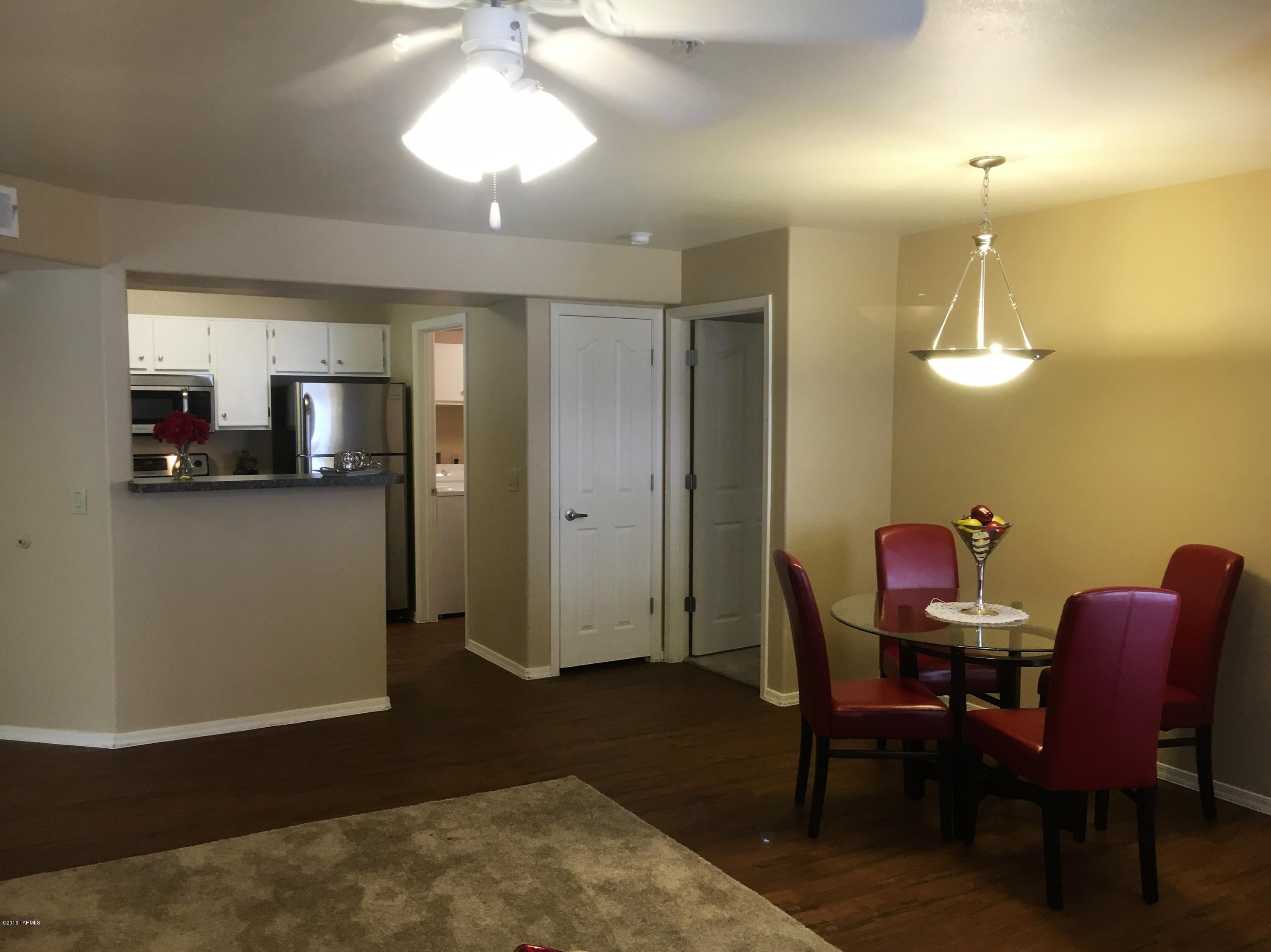 Veranda at Ventana Condominiums - Residential