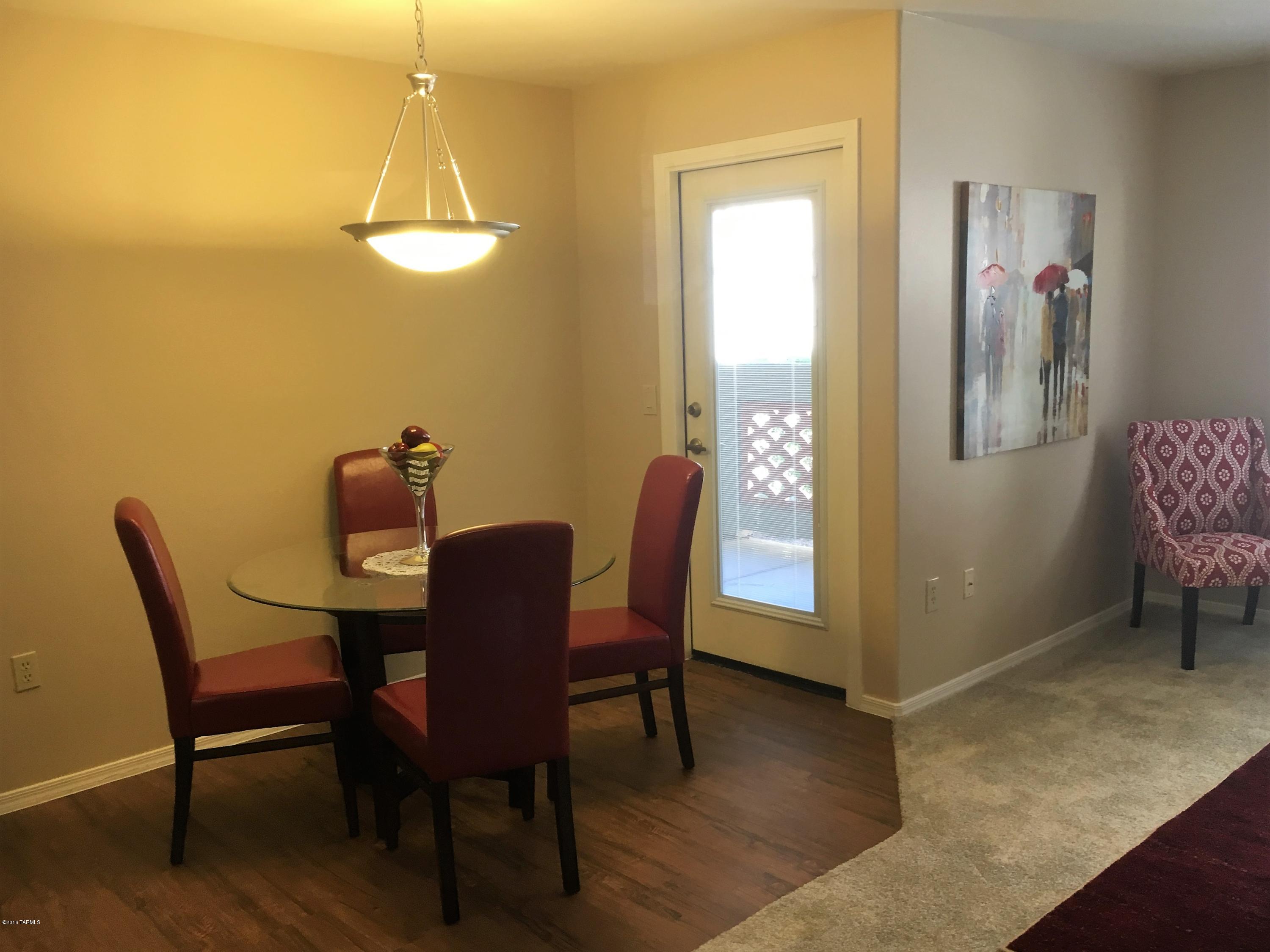 Veranda at Ventana Condominiums - Residential