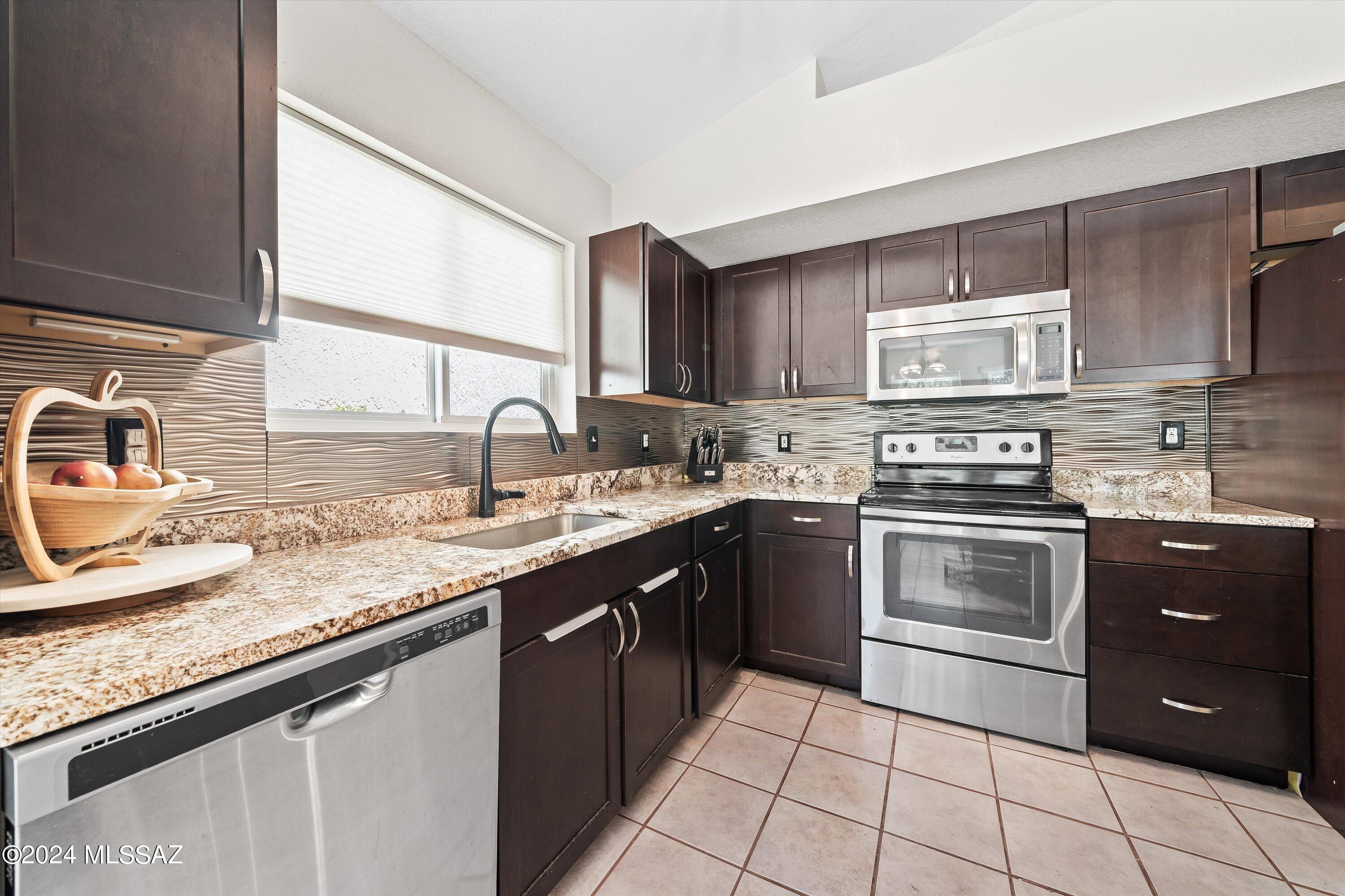 Canada Heights(1-68) - Residential