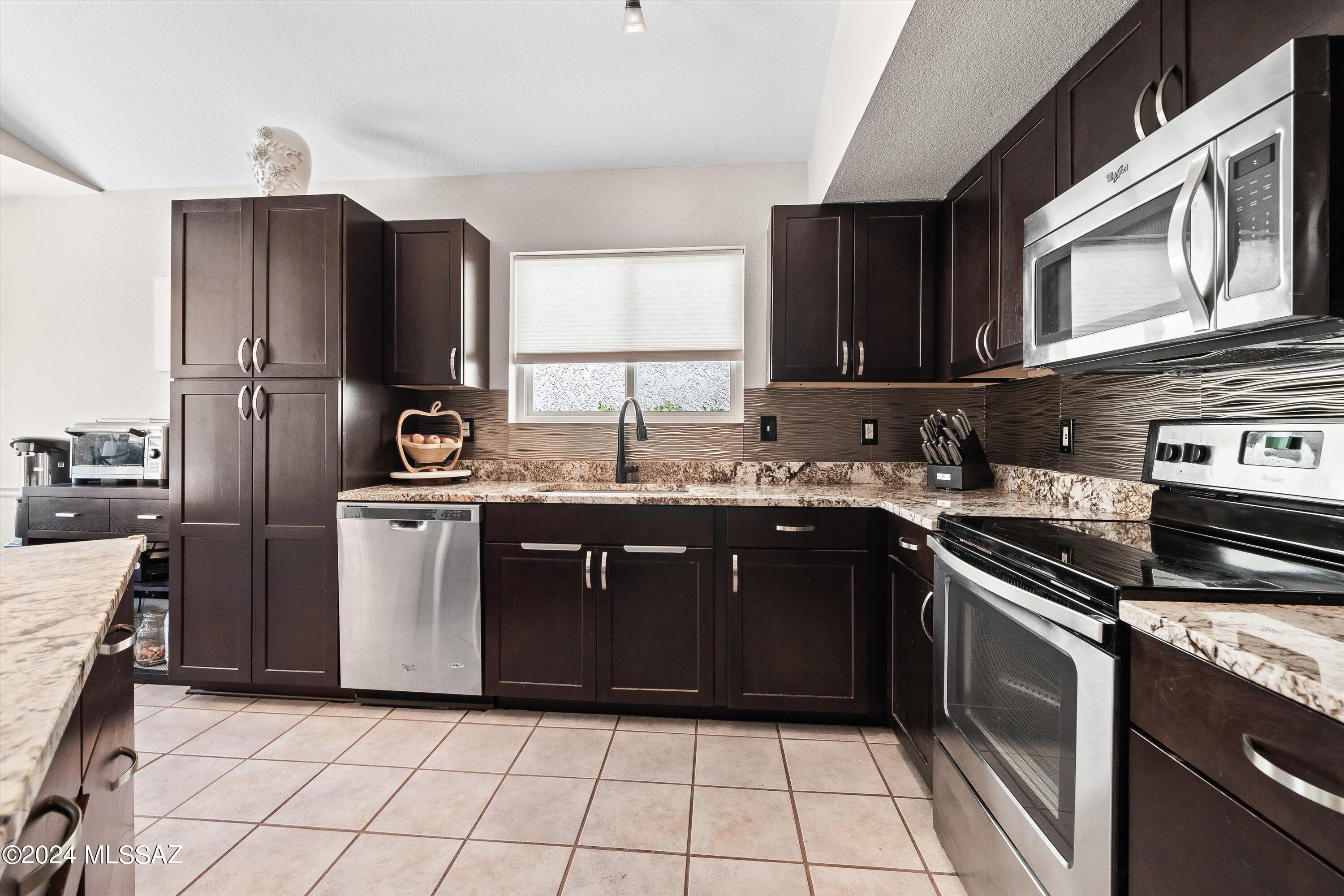 Canada Heights(1-68) - Residential