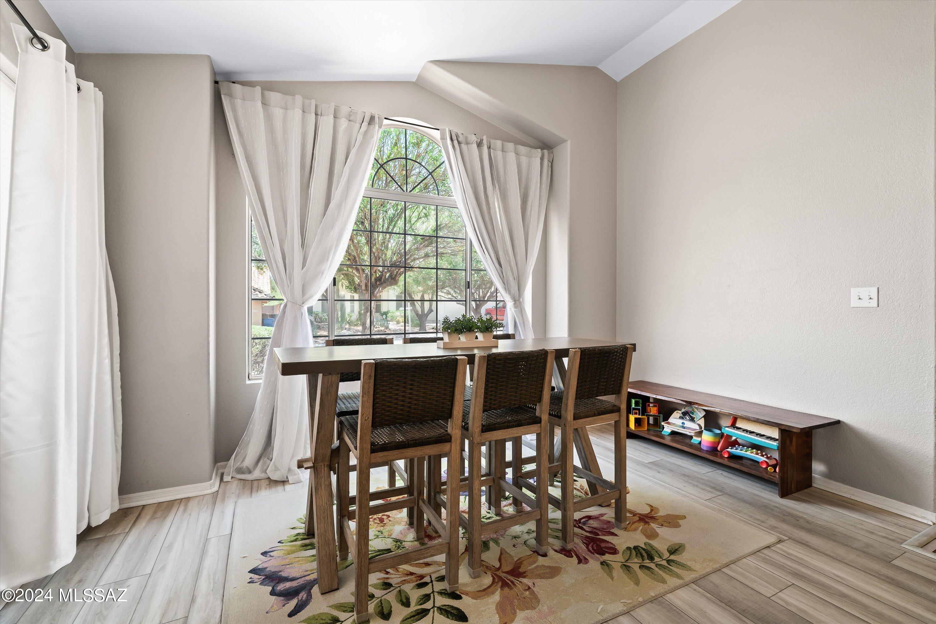 Canada Heights(1-68) - Residential