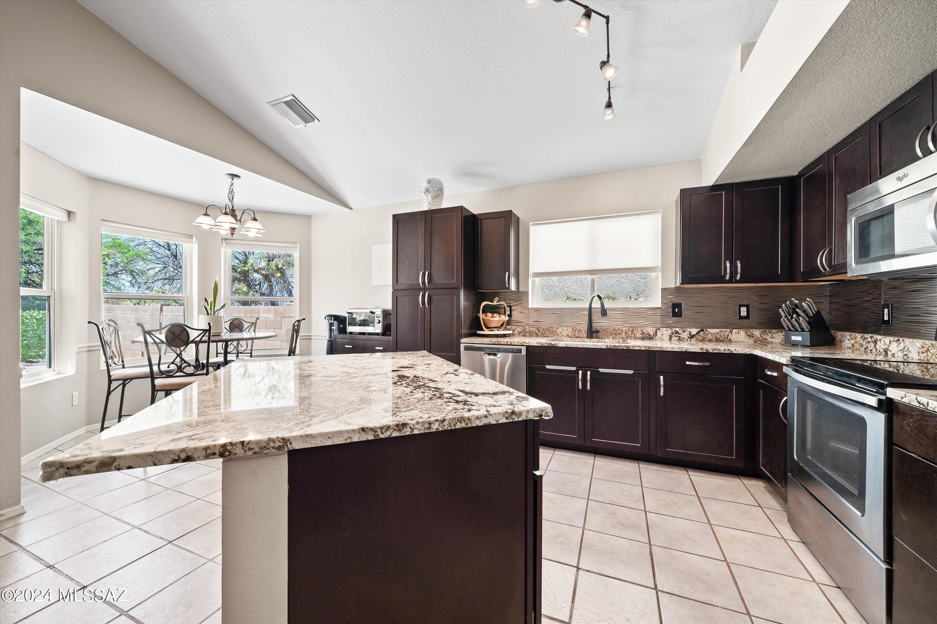 Canada Heights(1-68) - Residential