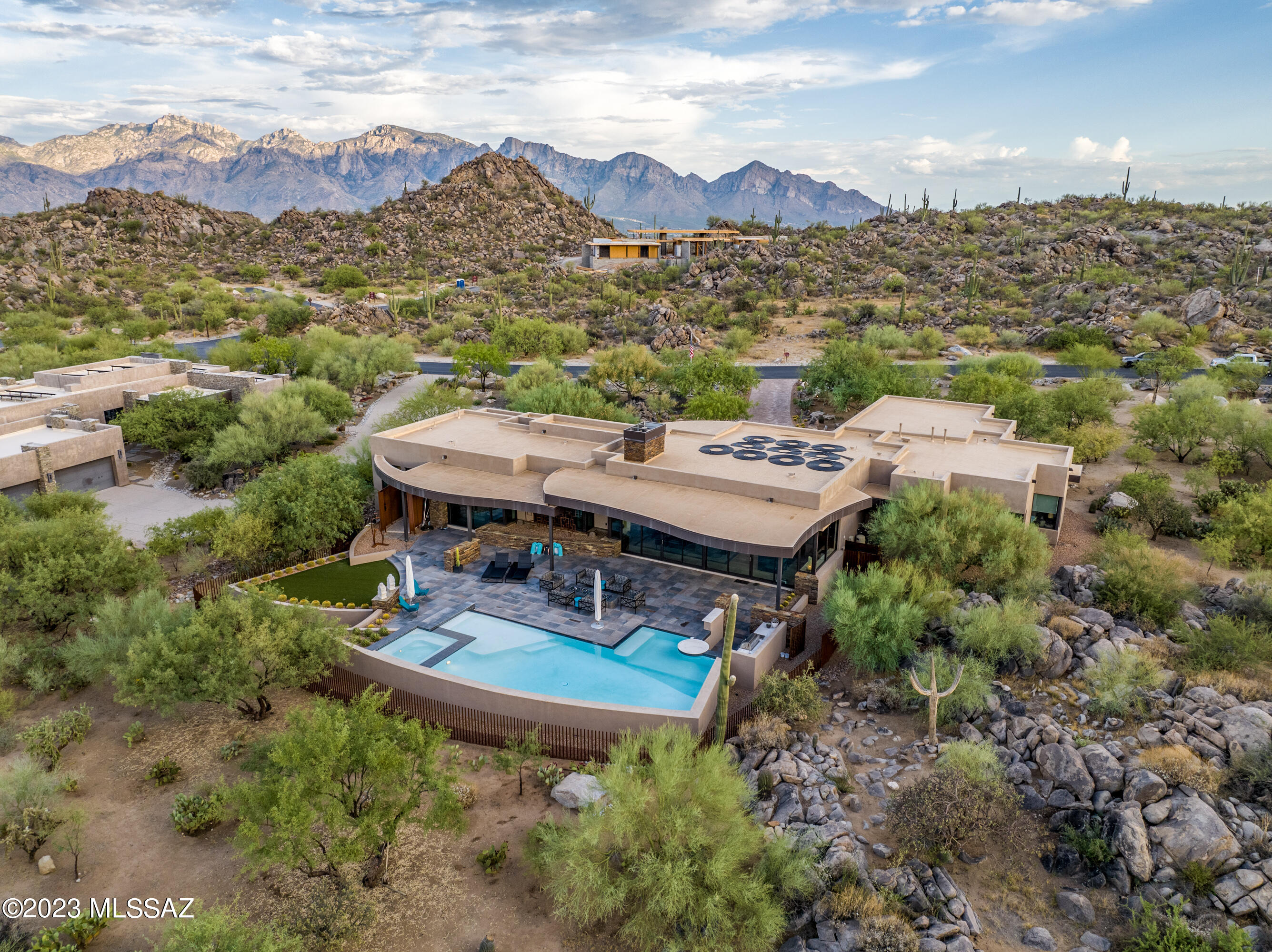 Stone Canyon IV - Residential