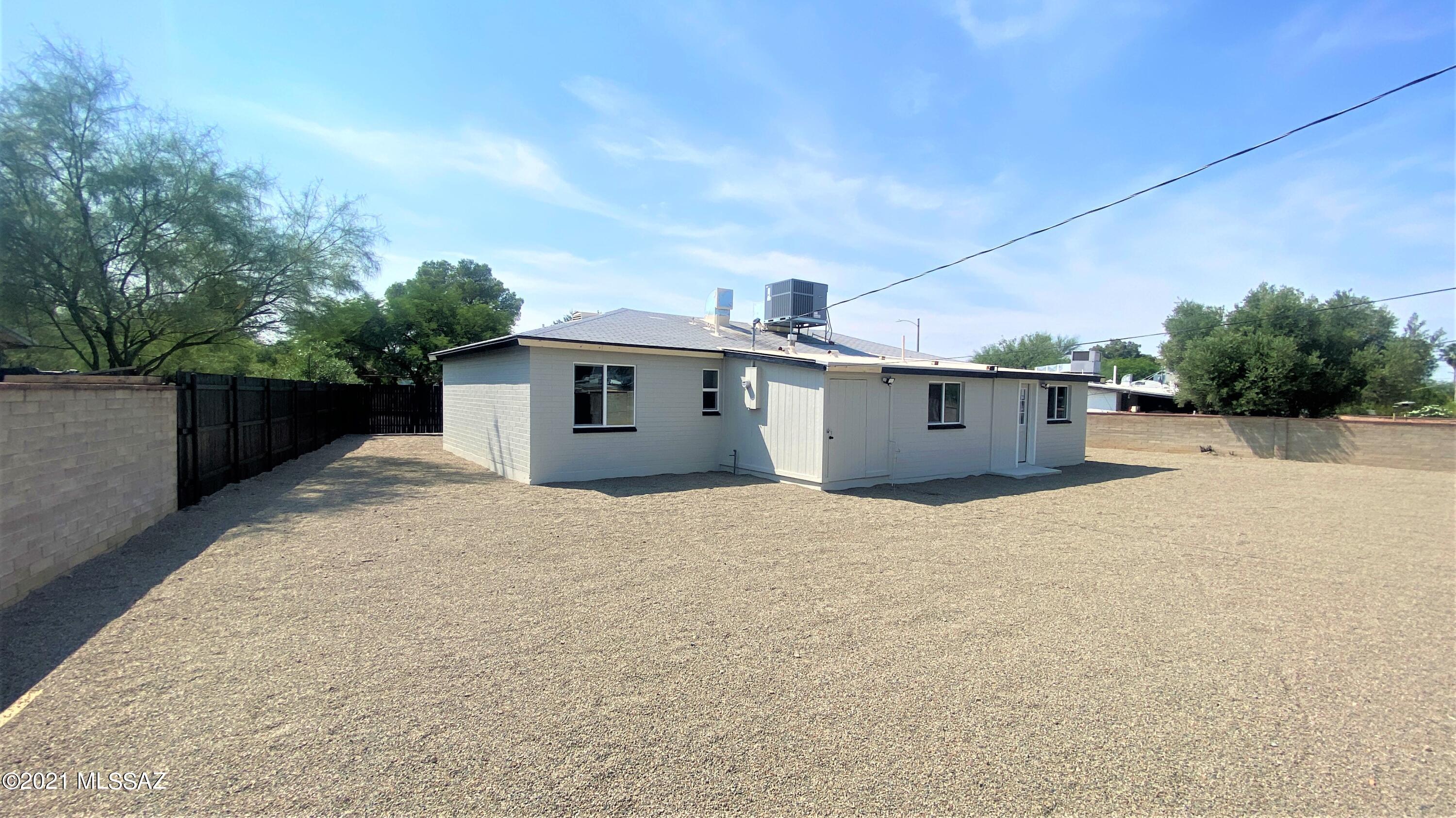 Miramonte Terr - Residential