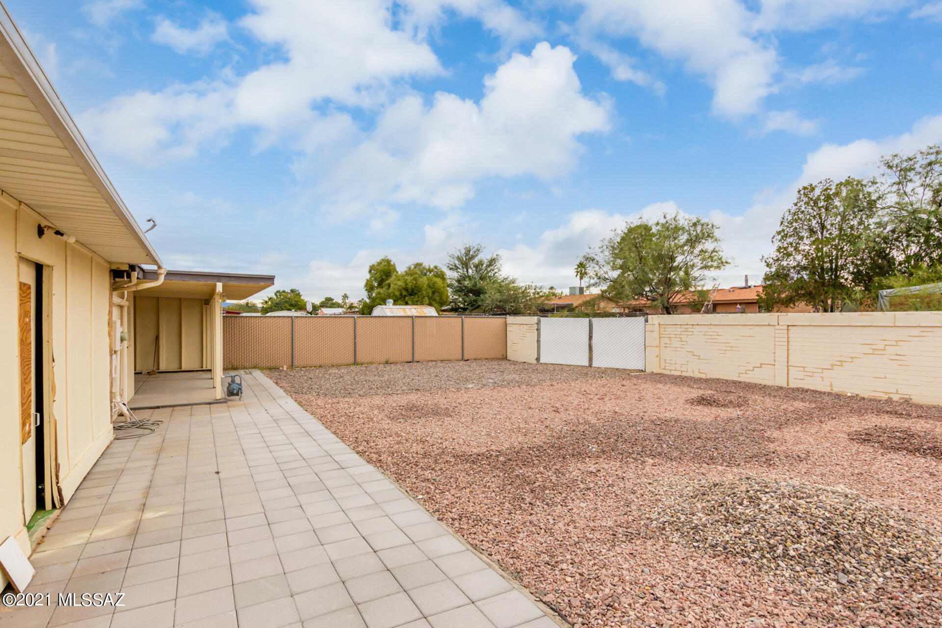 Los Reales Heights NO. 2 (1-138) - Residential
