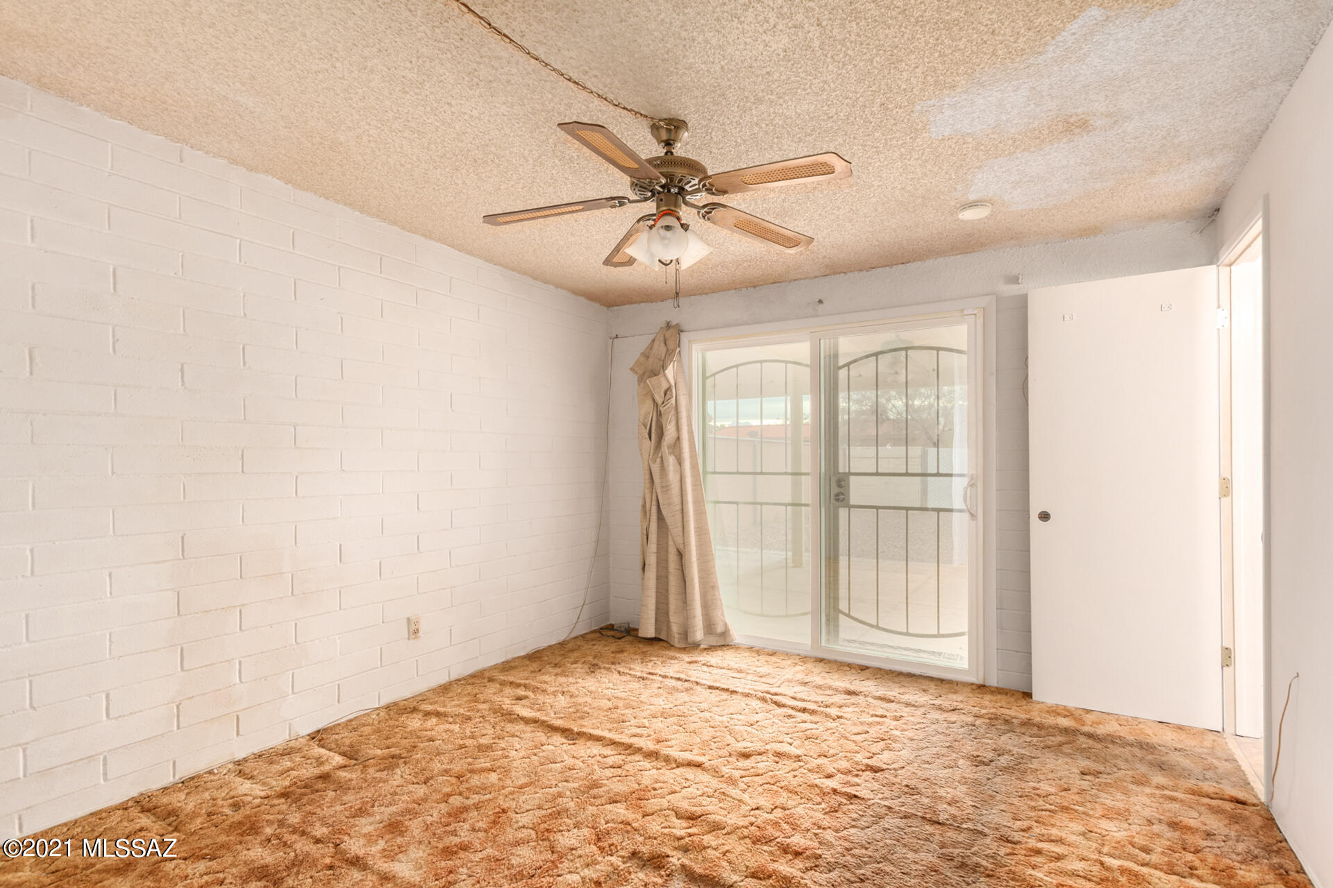 Los Reales Heights NO. 2 (1-138) - Residential