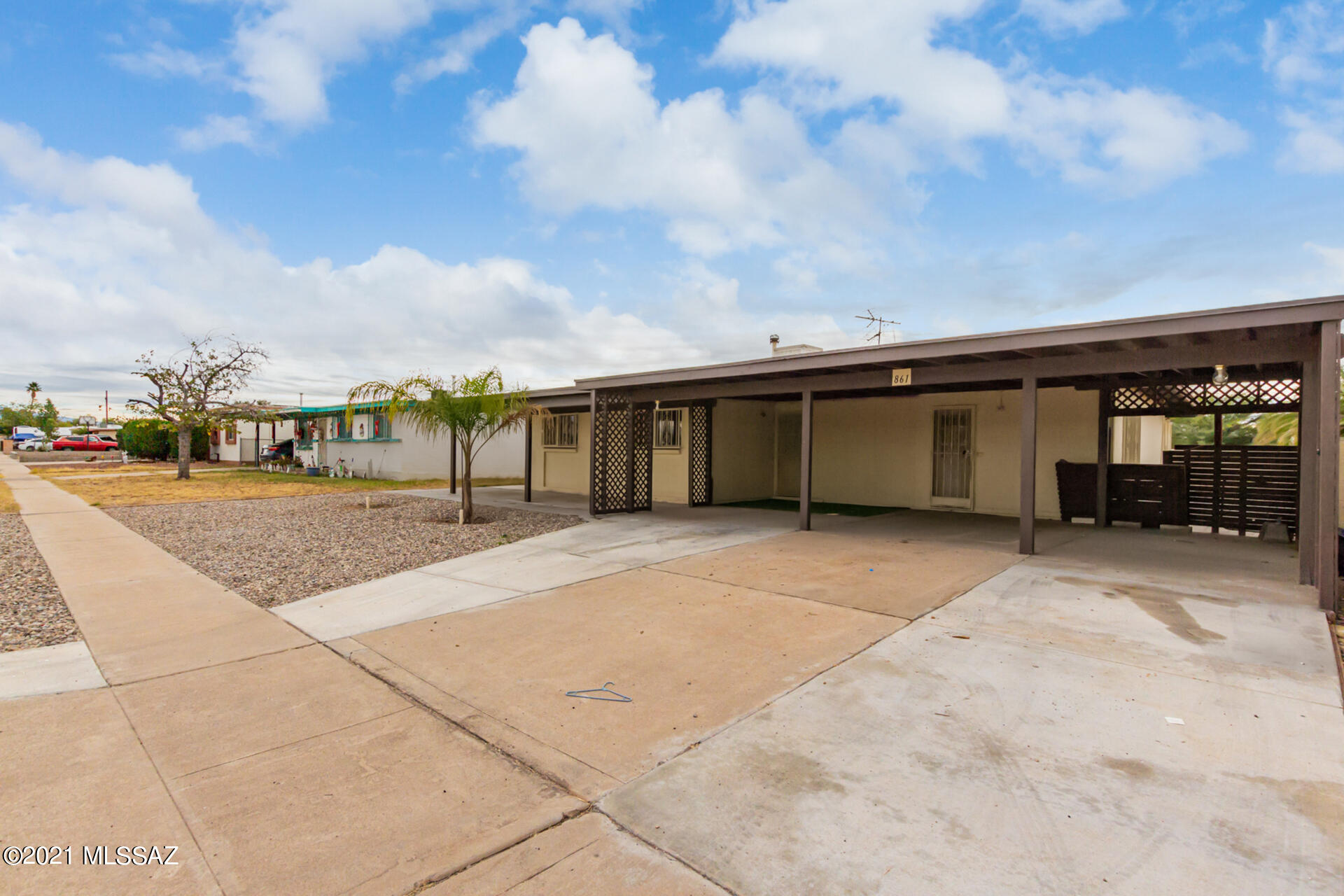 Los Reales Heights NO. 2 (1-138) - Residential