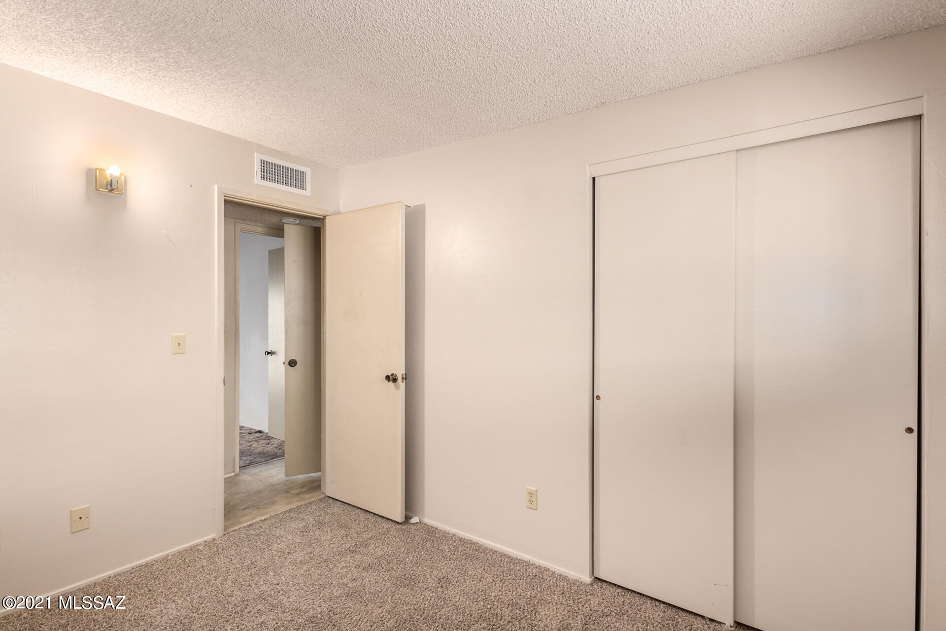Los Reales Heights NO. 2 (1-138) - Residential